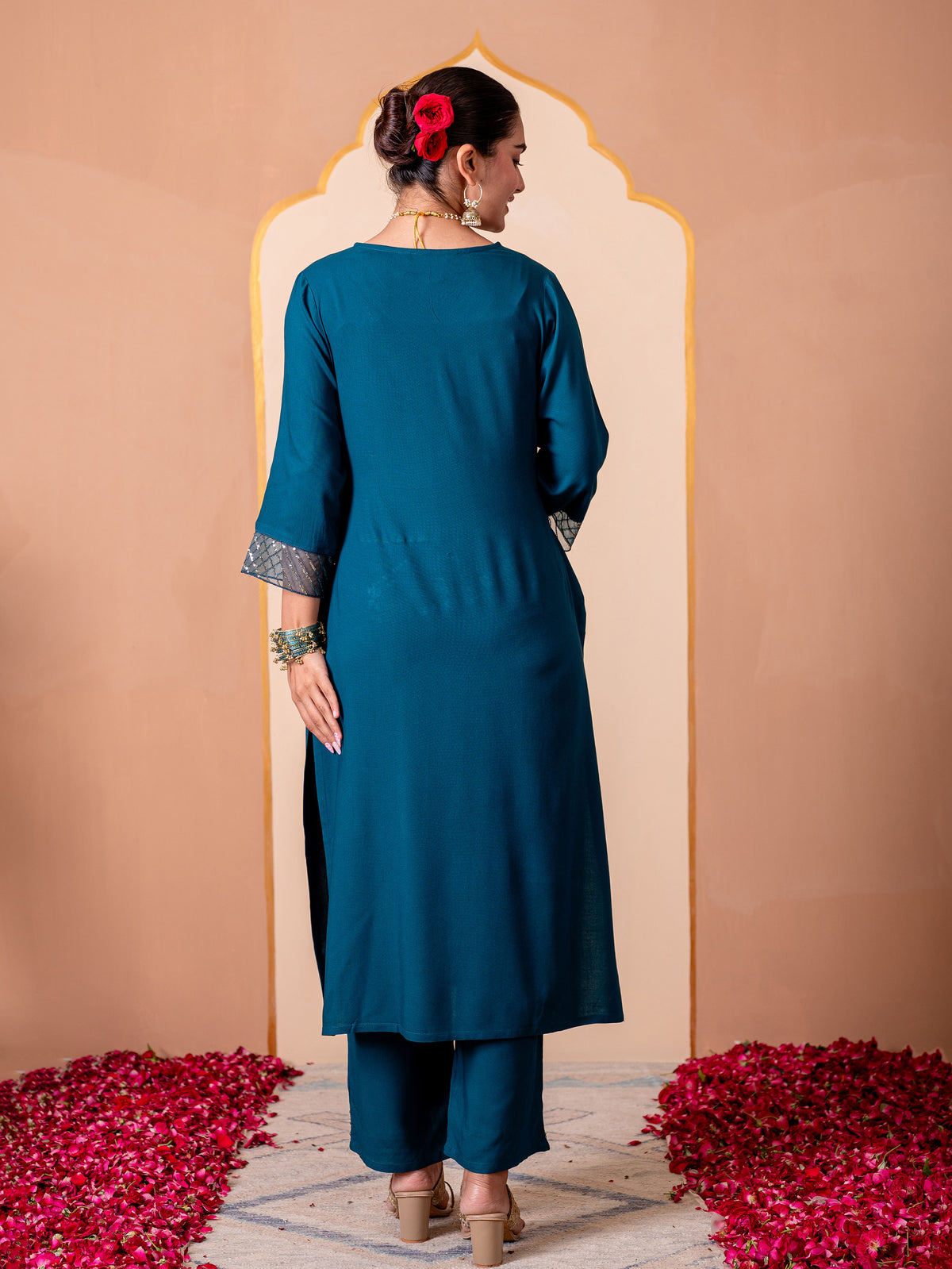Embroidered Viscose Solid Straight Teal Kurta