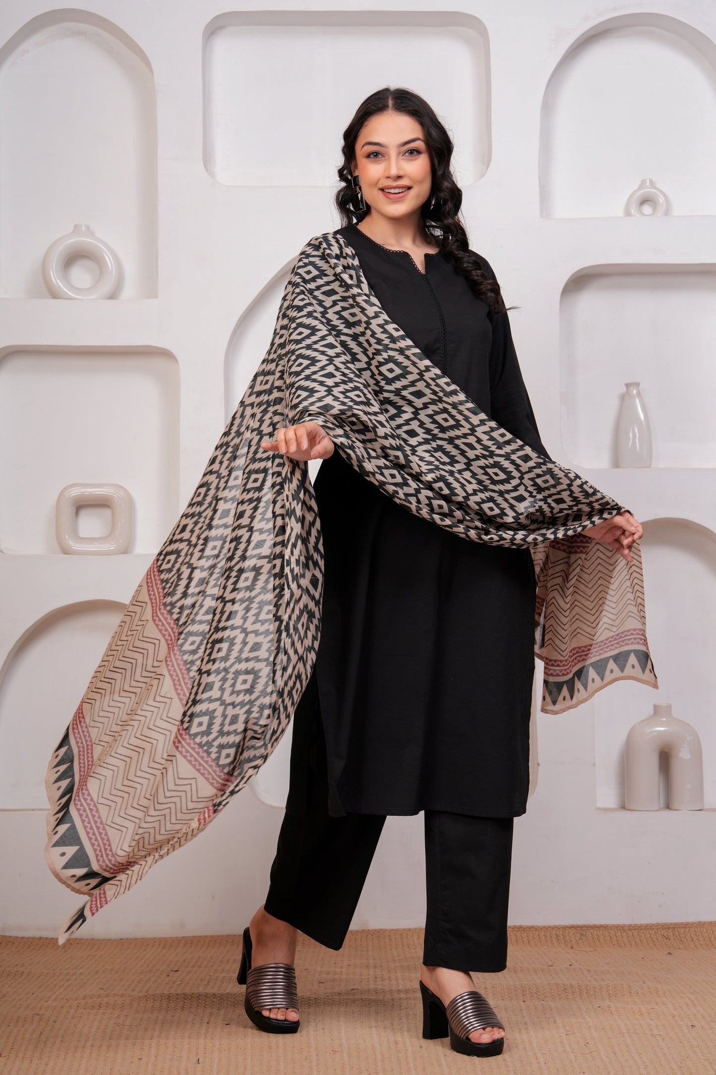 Cotton Voile Geometric Beige Dupatta