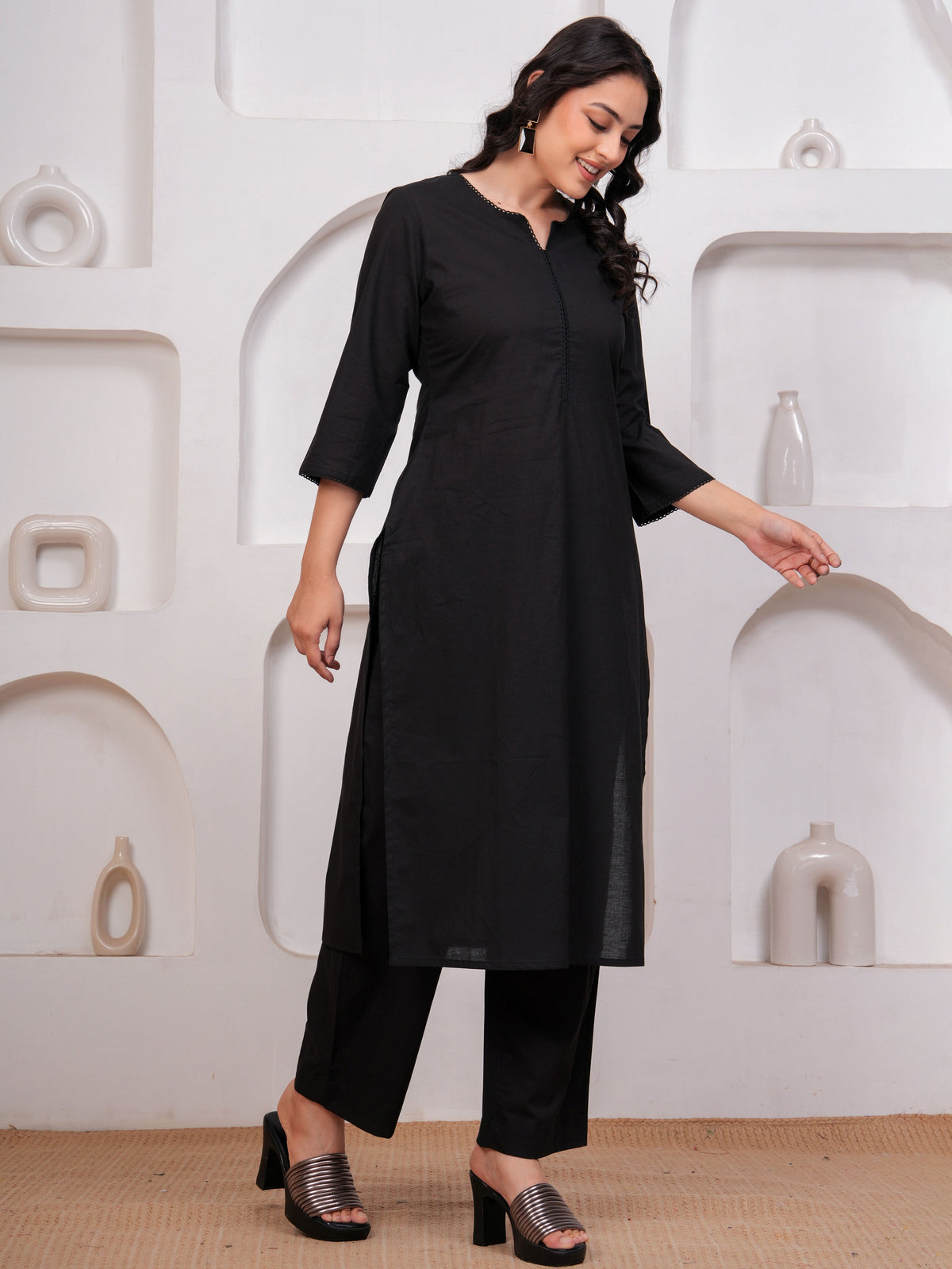 Soft Cotton Solid Straight Black Kurta