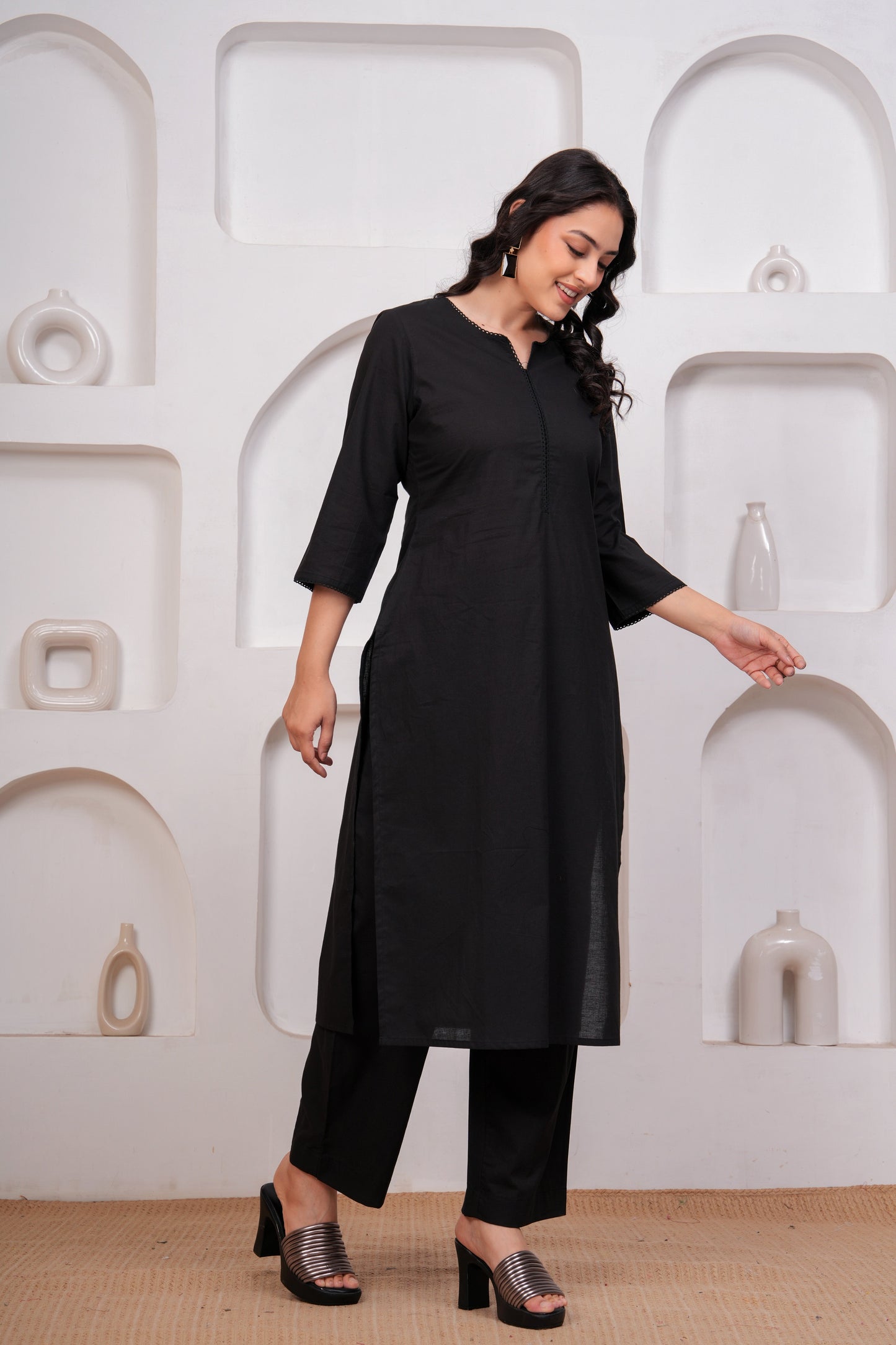 Soft Cotton Solid Straight Black Kurta