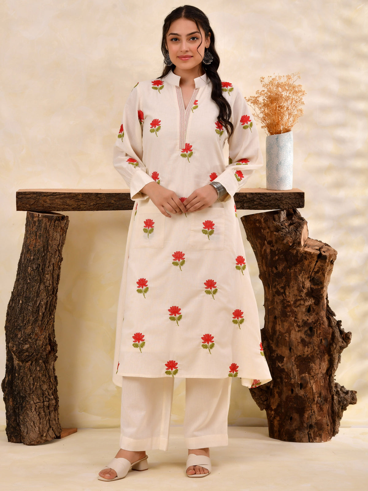 Embroidered Linen cotton Solid A-line Off White Kurta