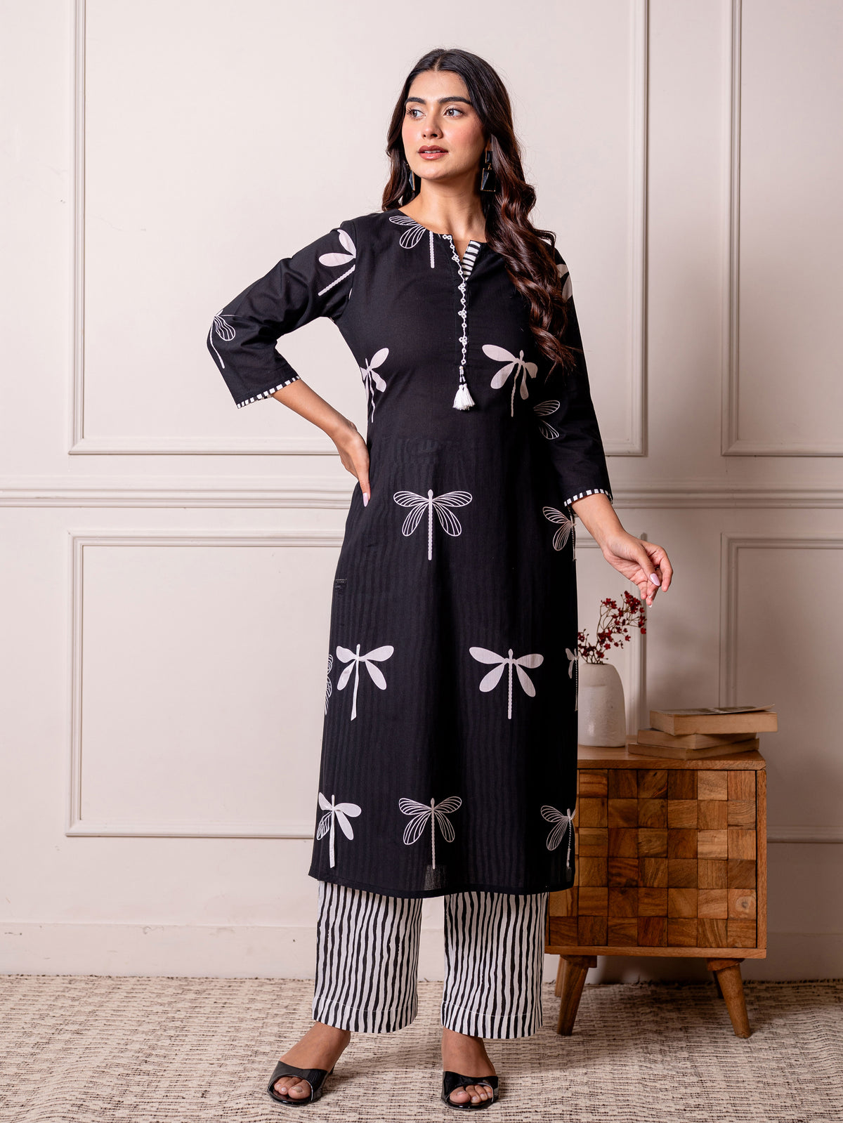 Embroidered Soft Cotton Floral Straight Black Kurta
