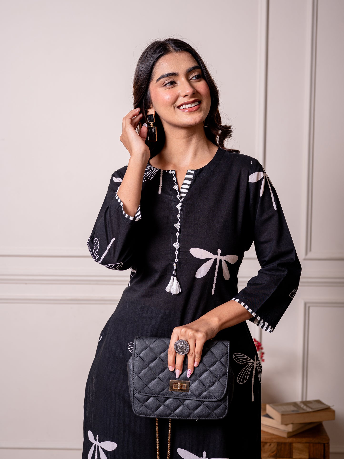 Embroidered Soft cotton Floral Straight Black Kurta
