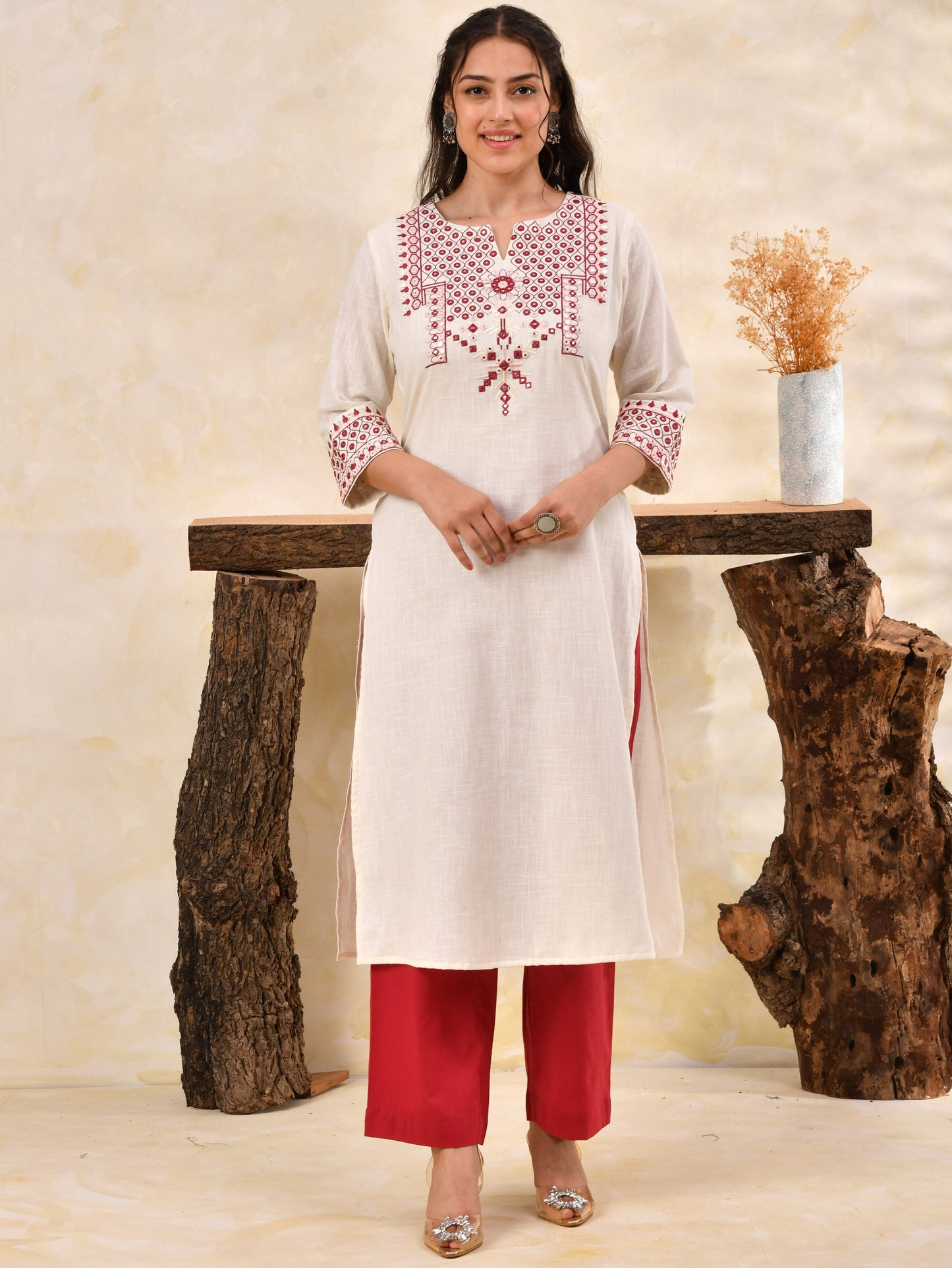 Embroidered Slub cotton Solid Straight Off White Kurta