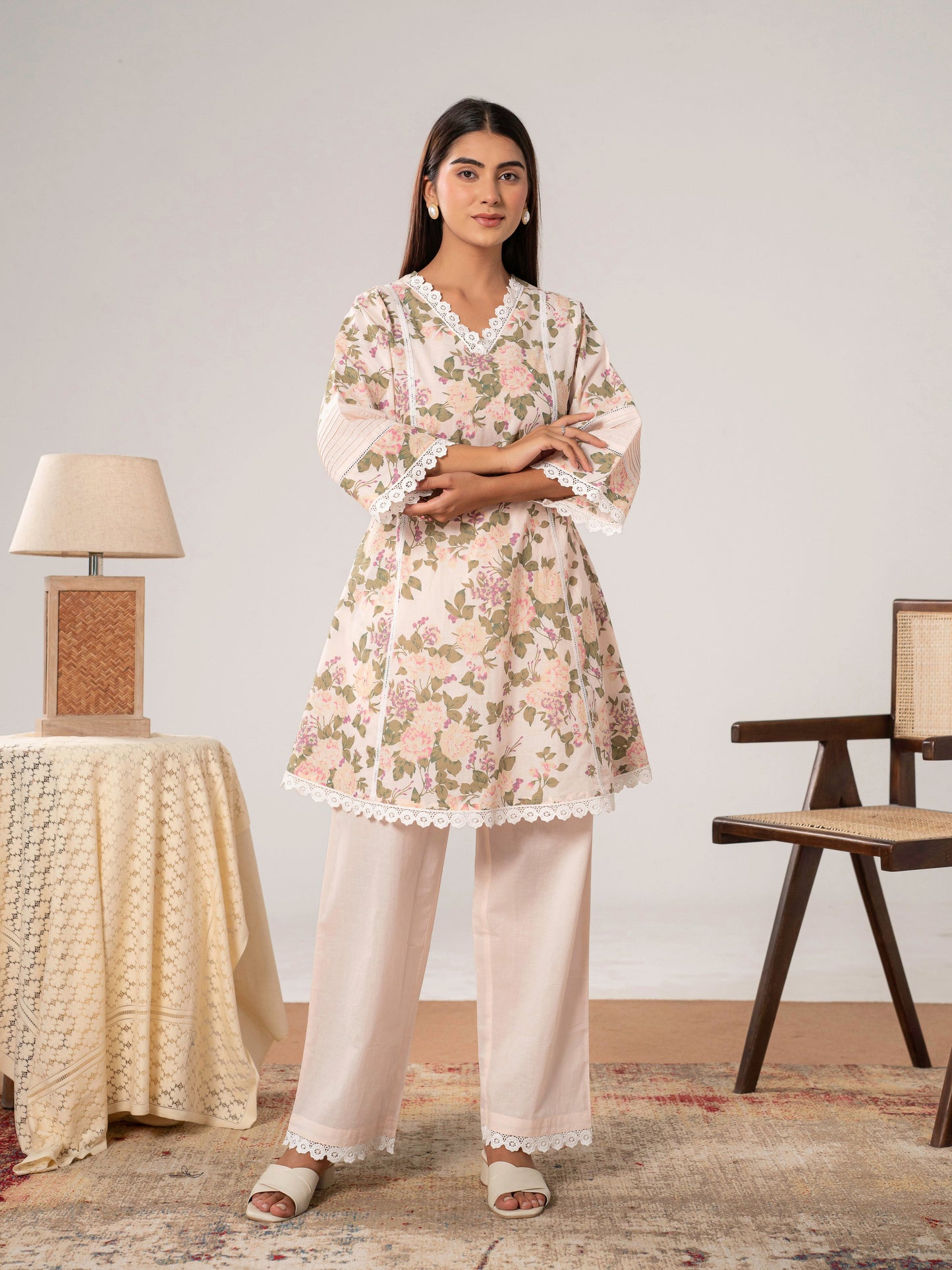 Soft cotton Floral A-line Pink Kurta