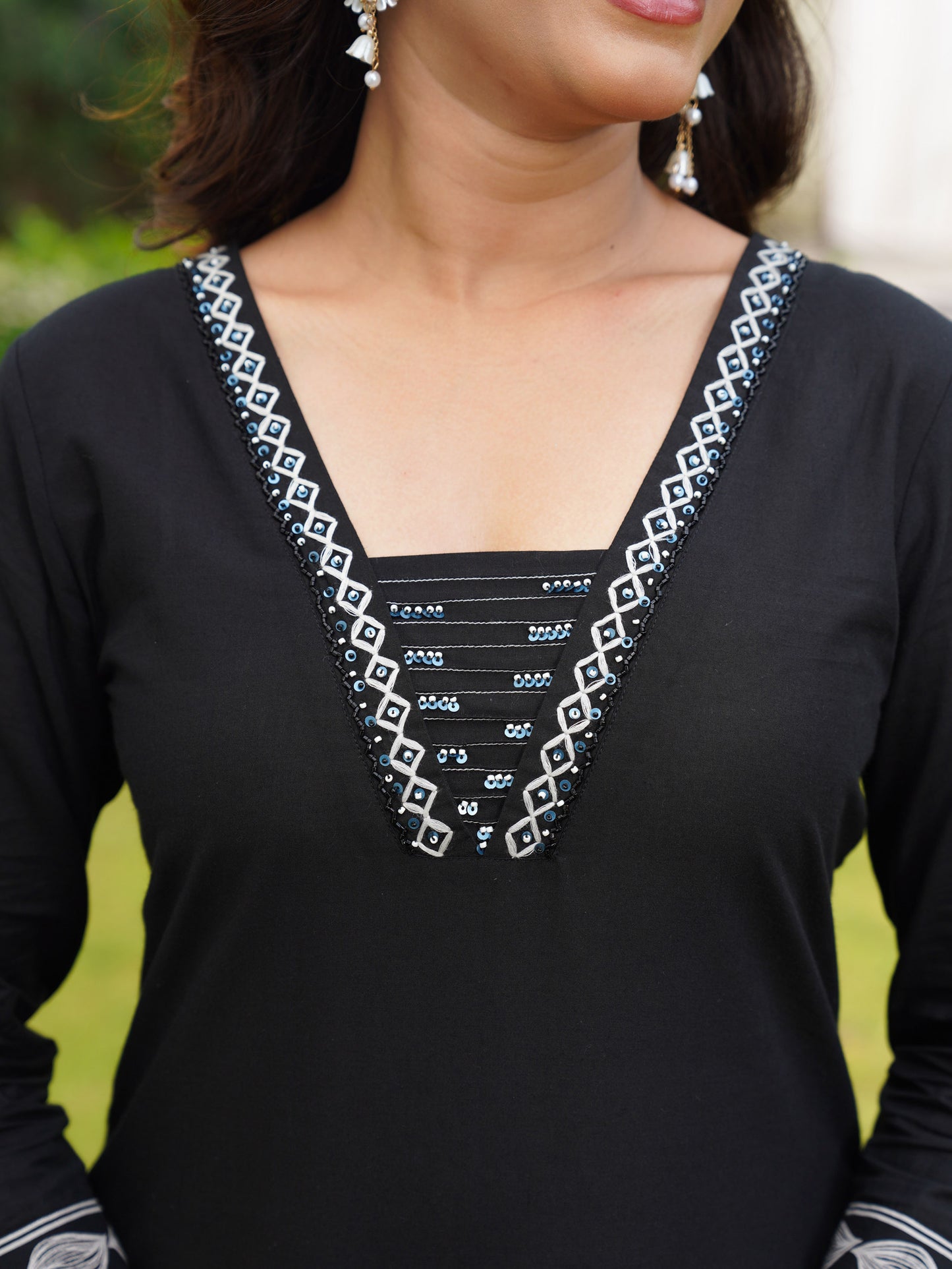 Embroidered Soft cotton Placement Print Straight Black Kurta