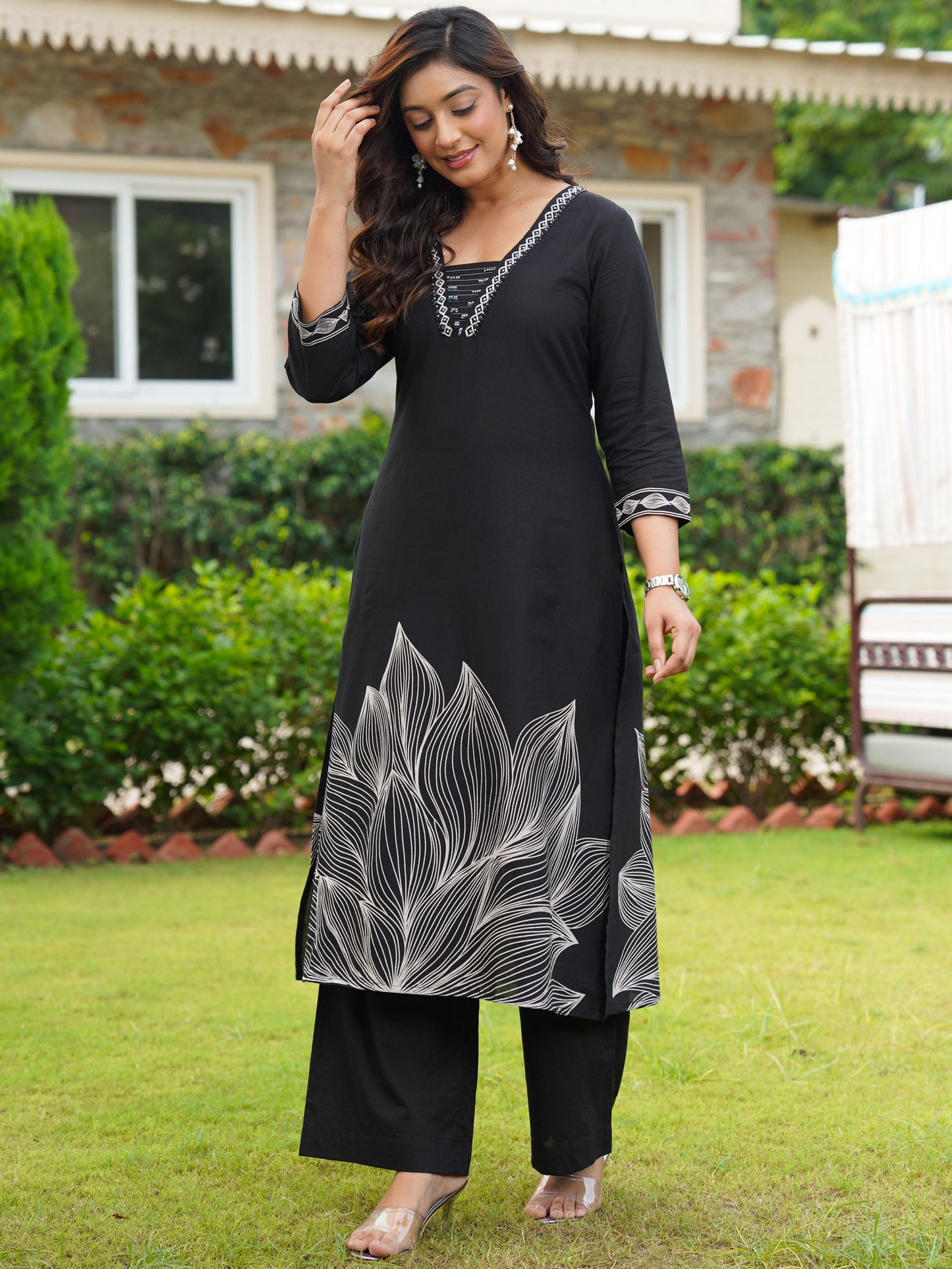 Embroidered Soft cotton Placement Print Straight Black Kurta