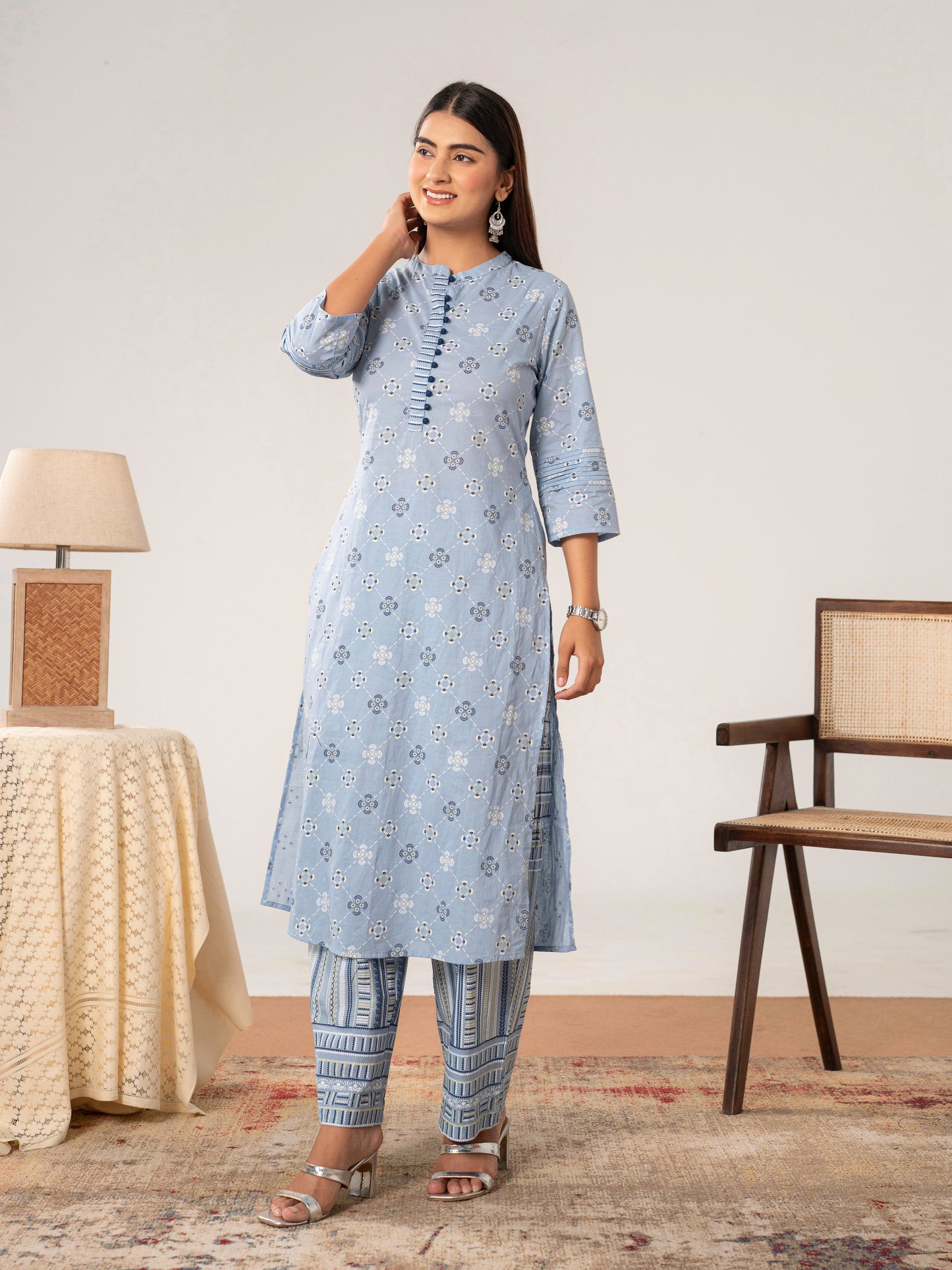 Soft cotton Geometric Straight Blue Kurta