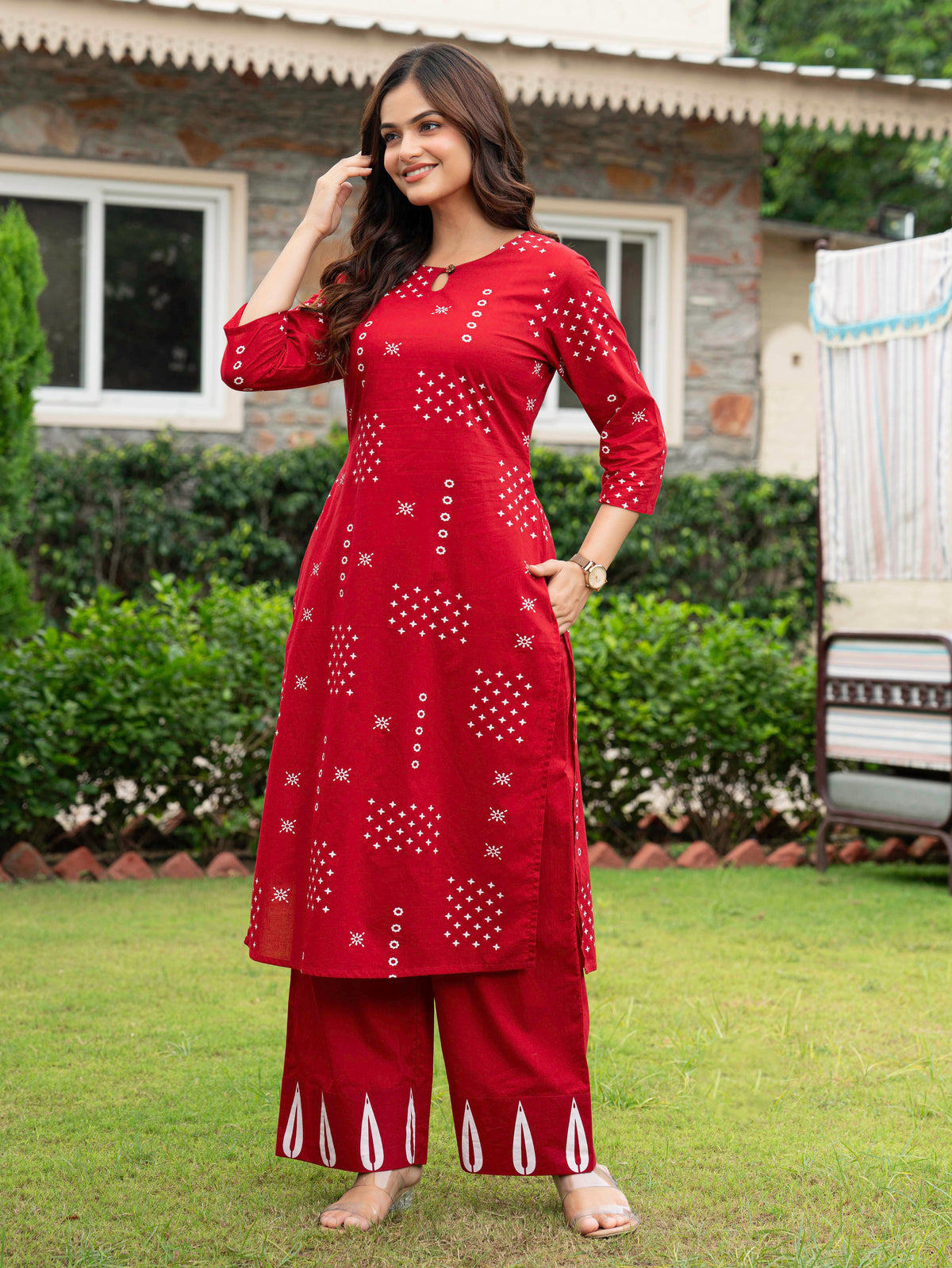Soft Cotton Abstract Straight Red Kurta