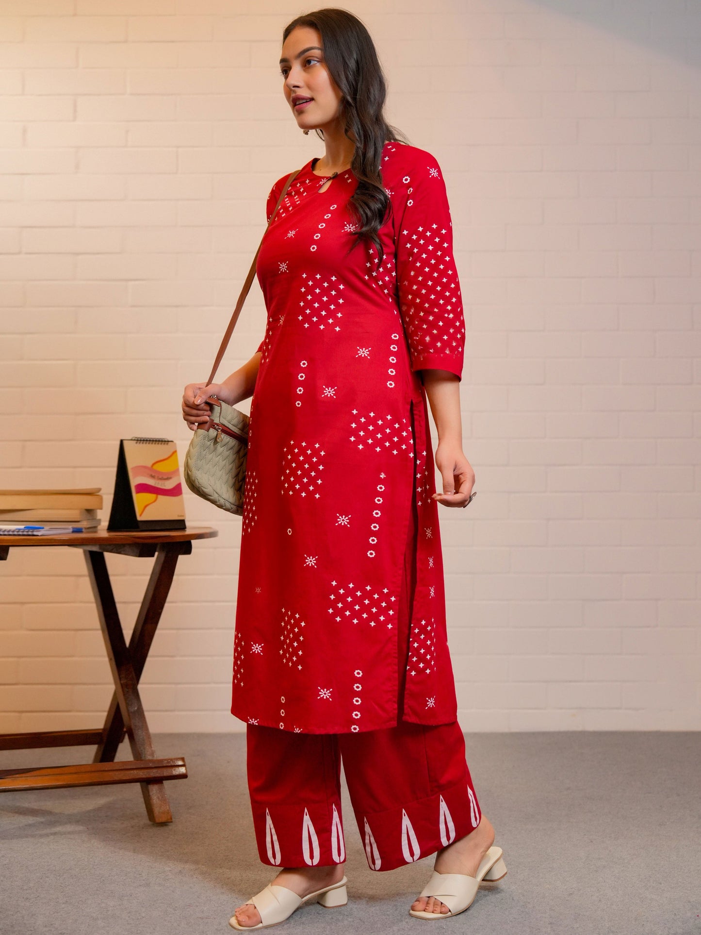 Soft Cotton Abstract Straight Red Kurta