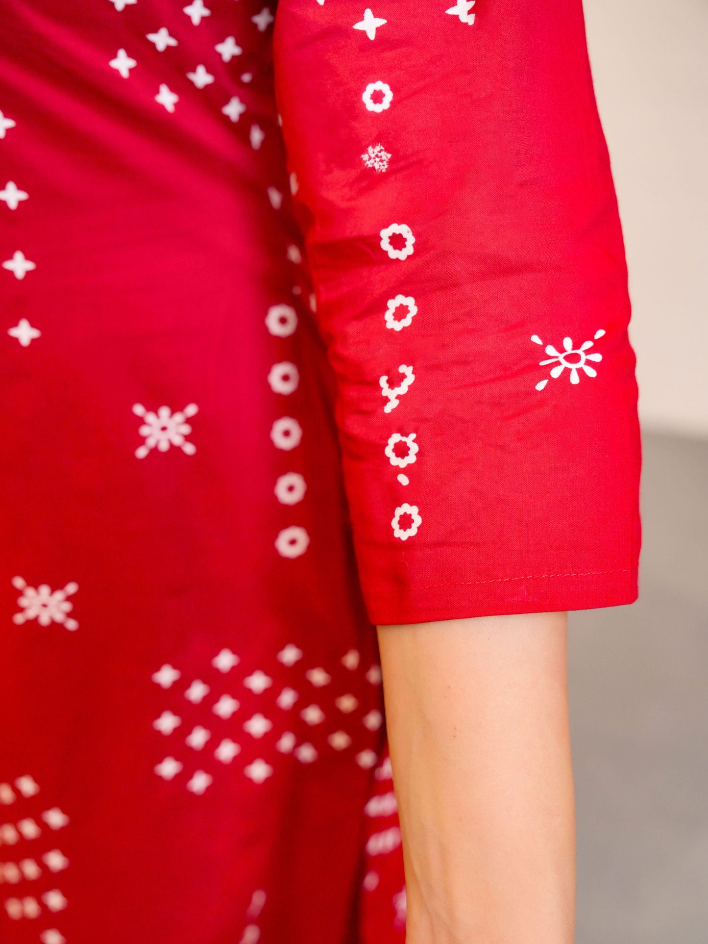Soft Cotton Abstract Straight Red Kurta