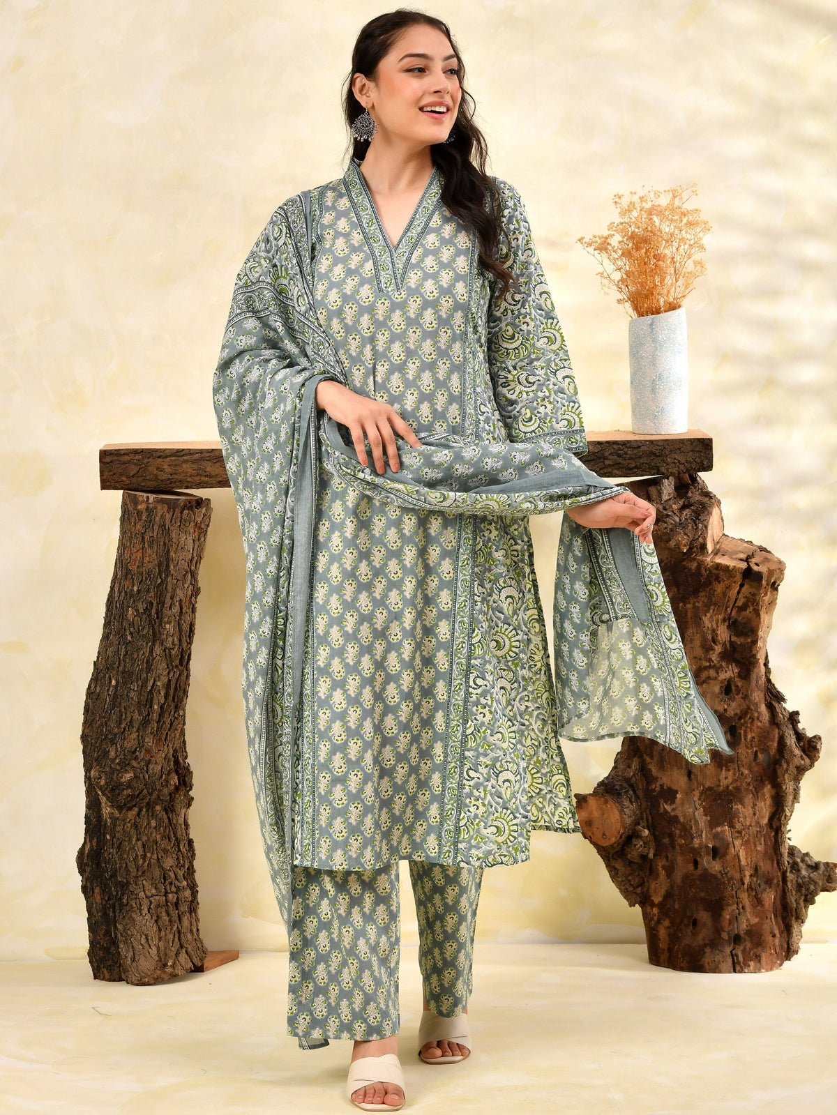 Soft cotton Floral Straight Green Kurta