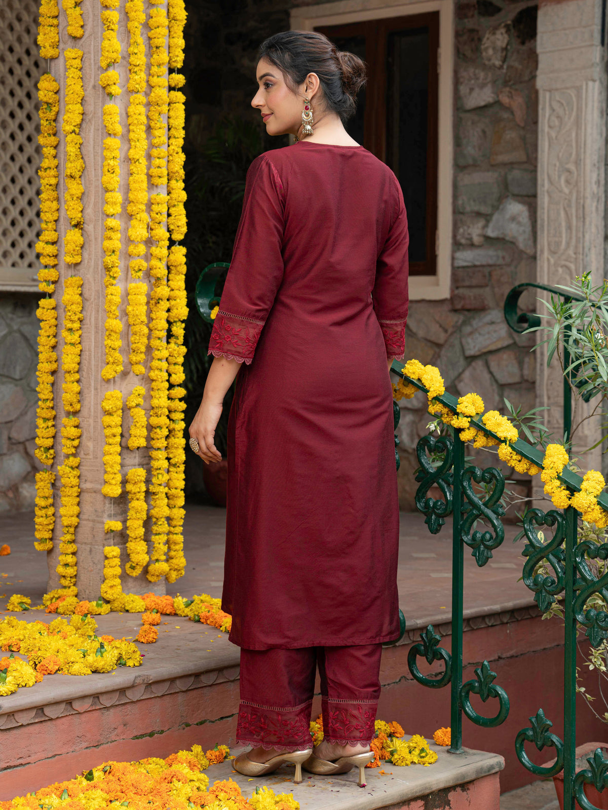 Embroidered Blended silk Solid Straight Maroon Kurta