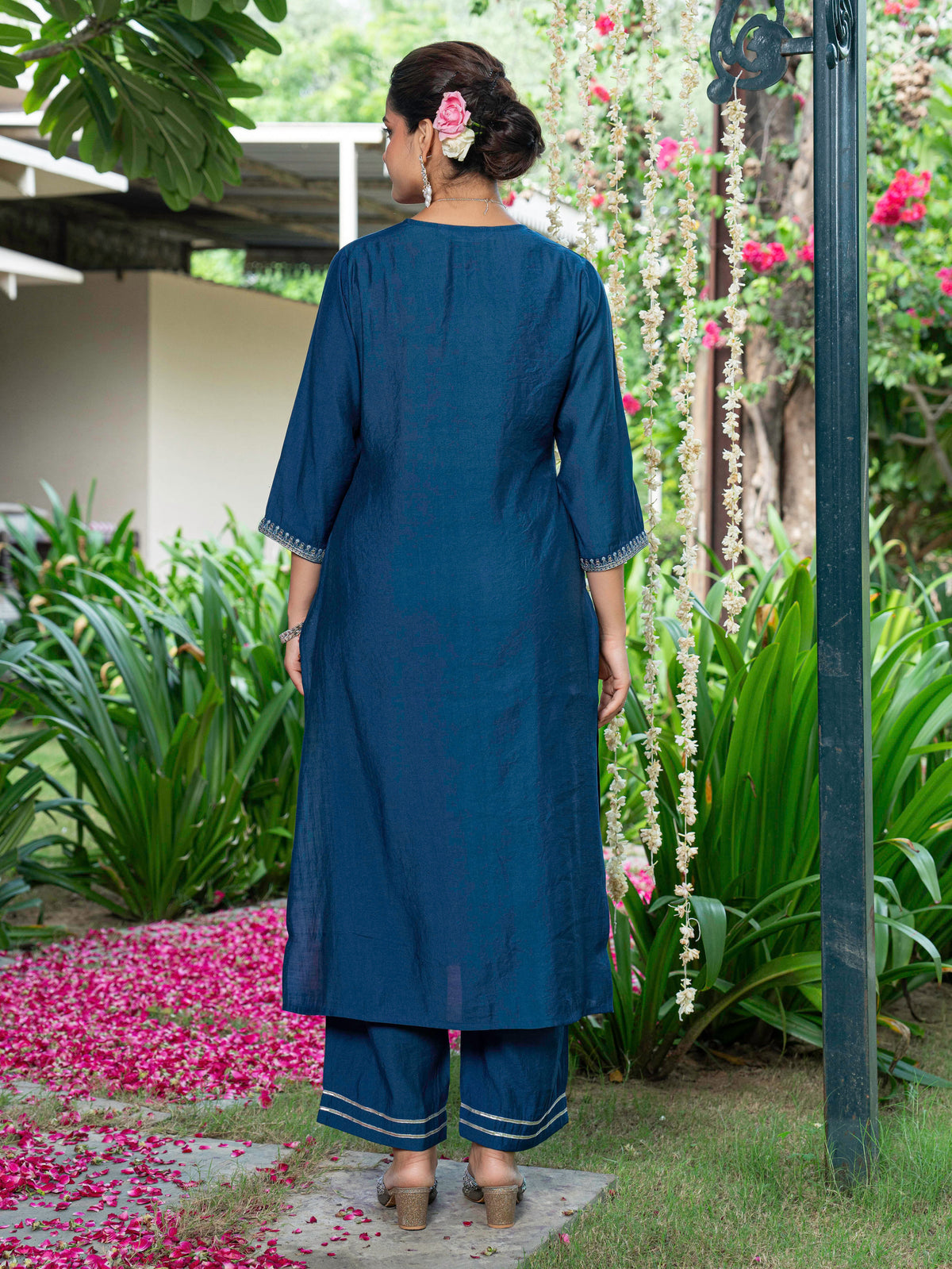 Embroidered Chanderi Solid Straight Blue Kurta