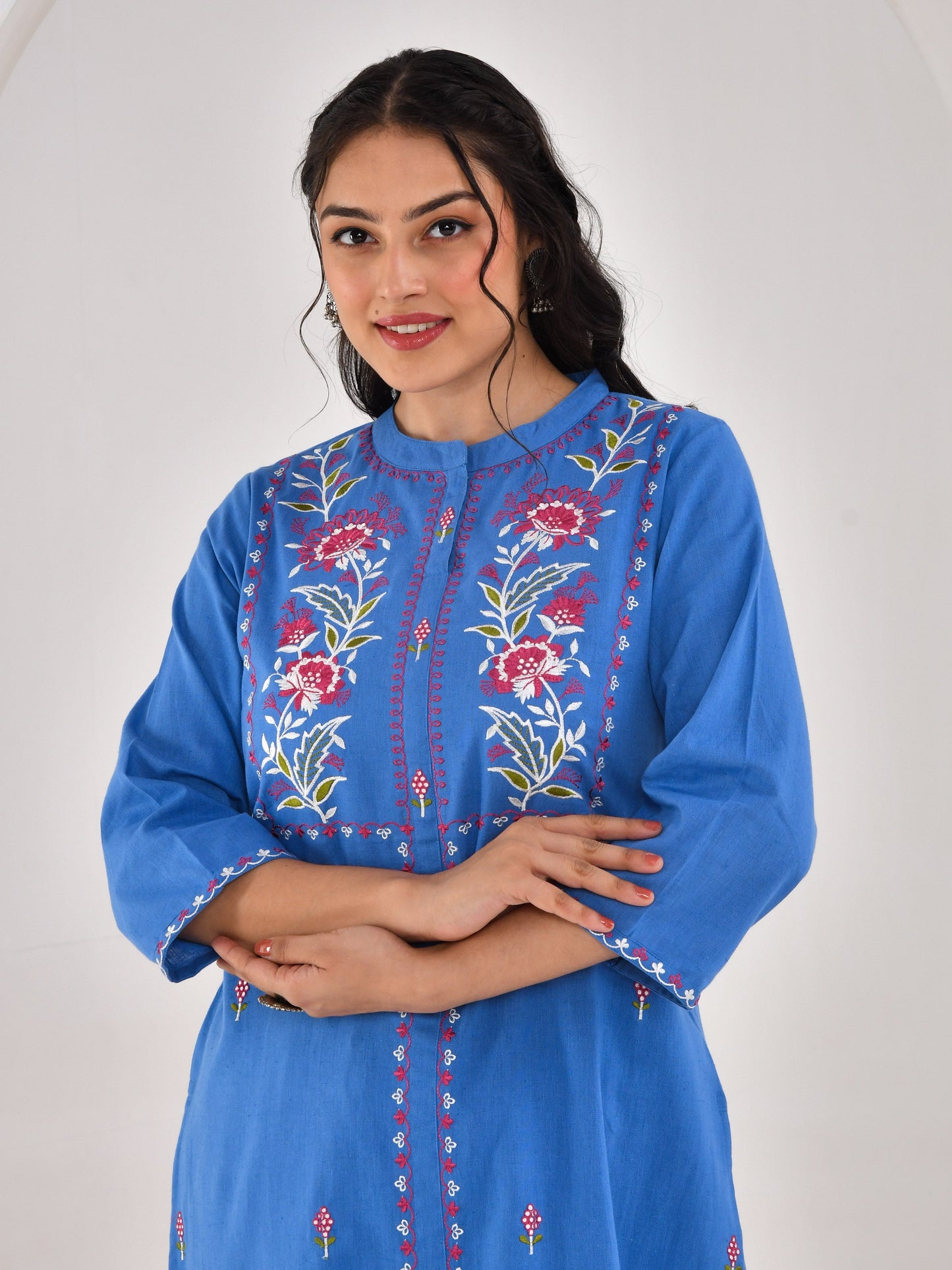 Embroidered Linen cotton Solid Straight Blue Kurta