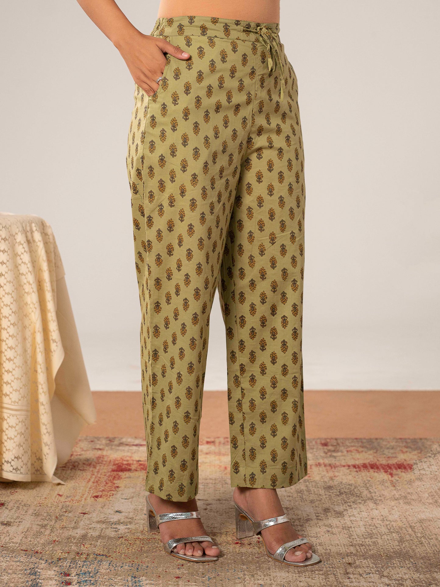 Soft Cotton Floral Straight Green Kurta