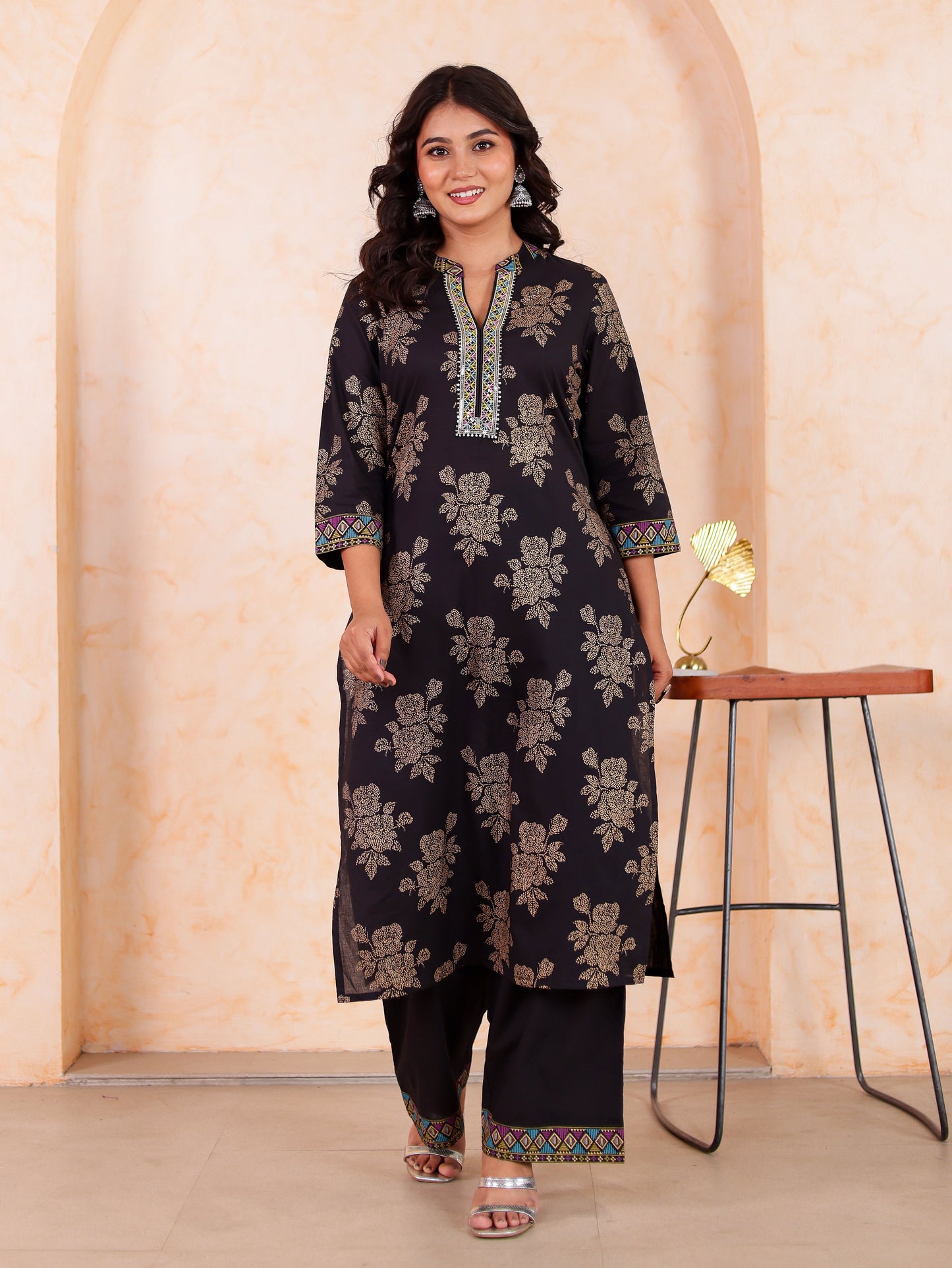 Embroidered Soft cotton Gold foil Straight Black Kurta