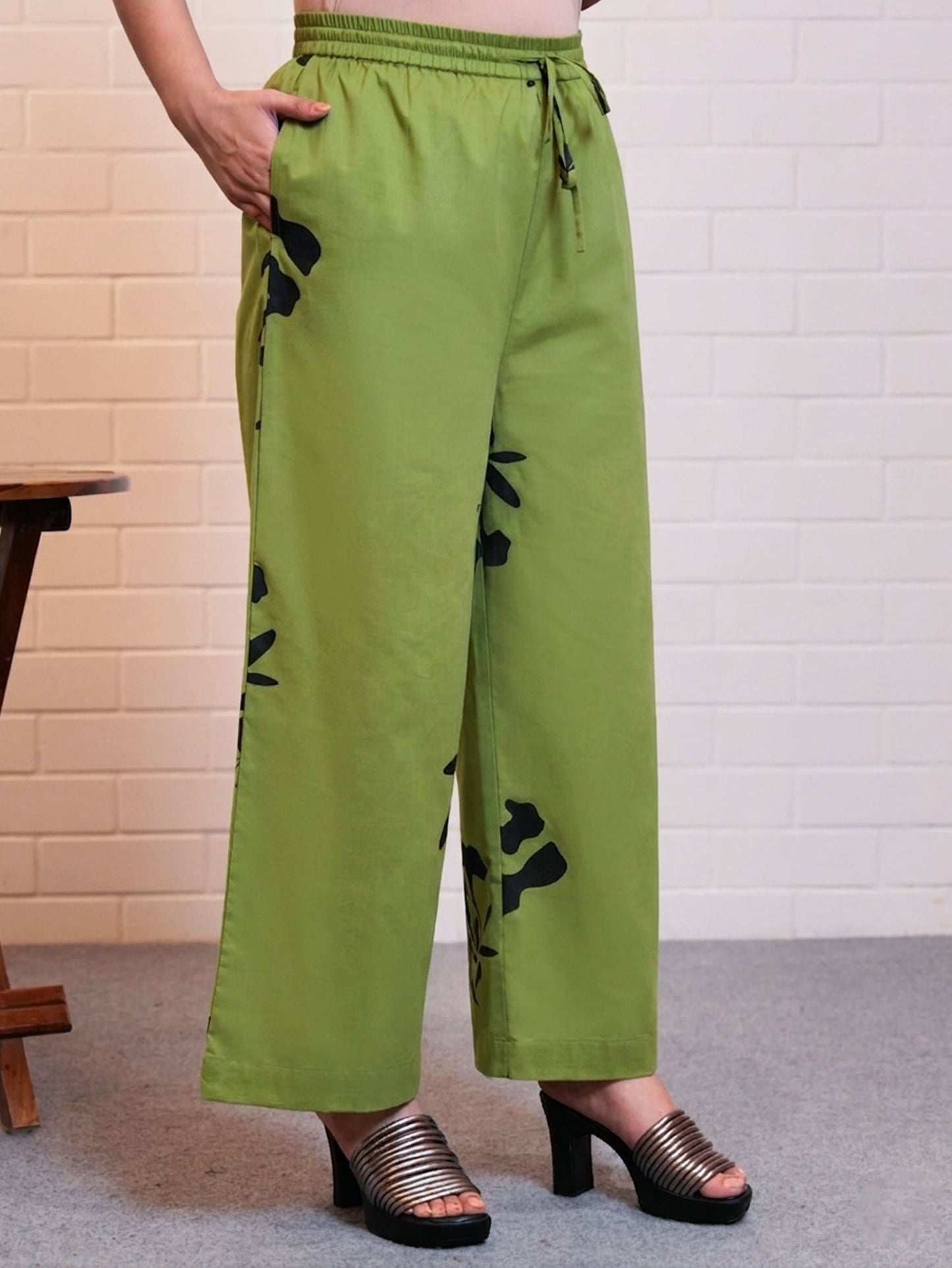 Soft Cotton Floral Straight Green Kurta