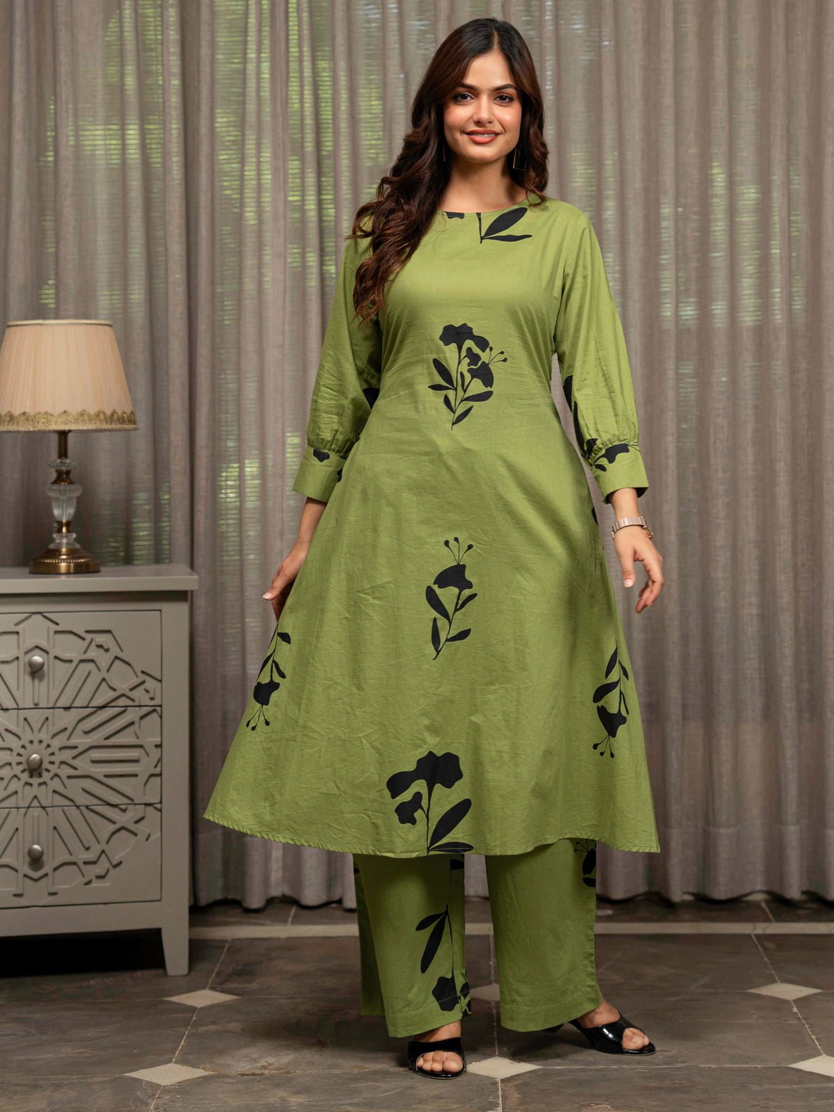 Soft Cotton Floral Straight Green Kurta