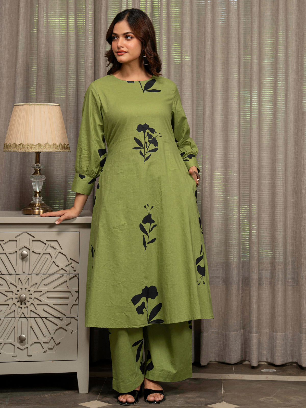 Soft Cotton Floral Straight Green Kurta