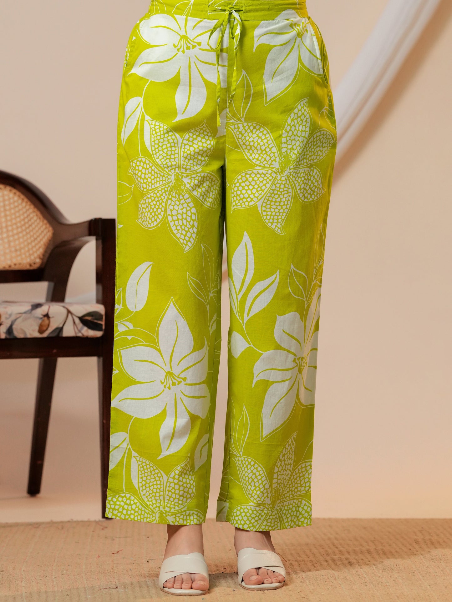 Soft cotton Floral Green Straight Trousers