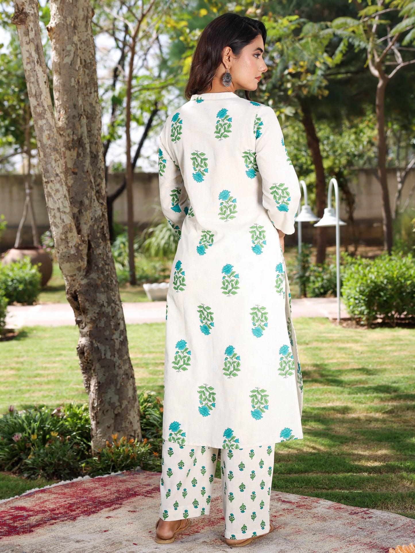 Linen cotton Butta Straight Off White Kurta