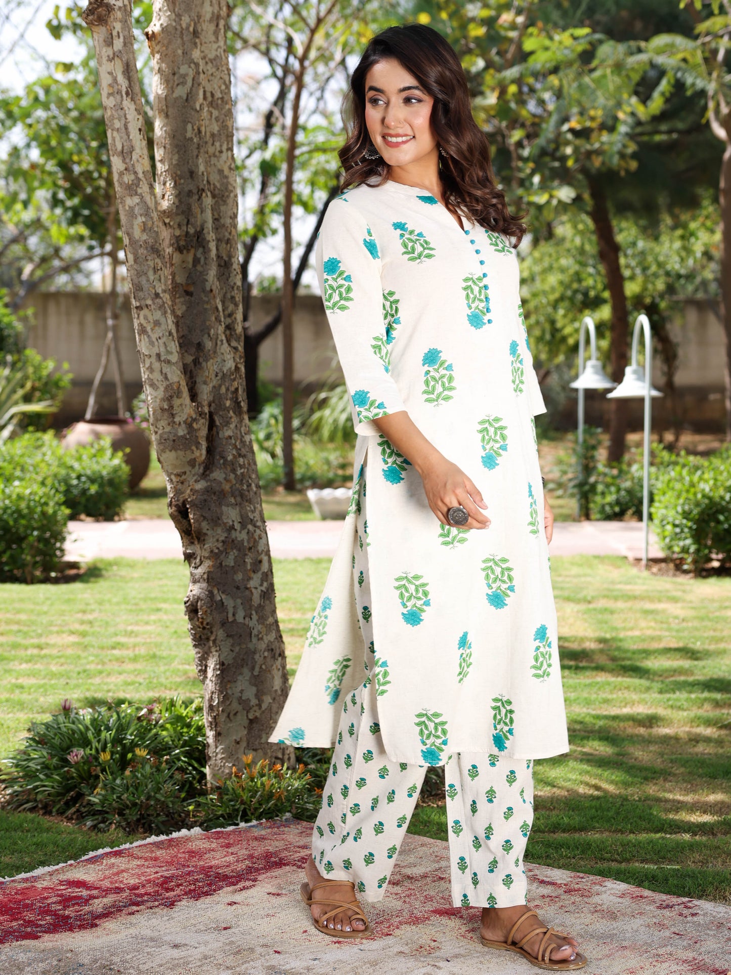 Linen cotton Butta Straight Off White Kurta