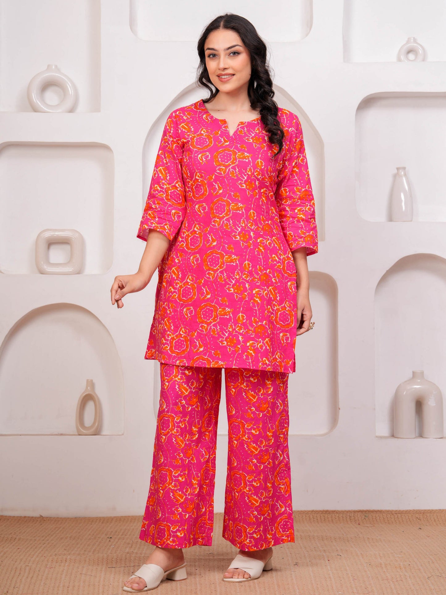 Soft Cotton Jaal Straight Magenta Kurta