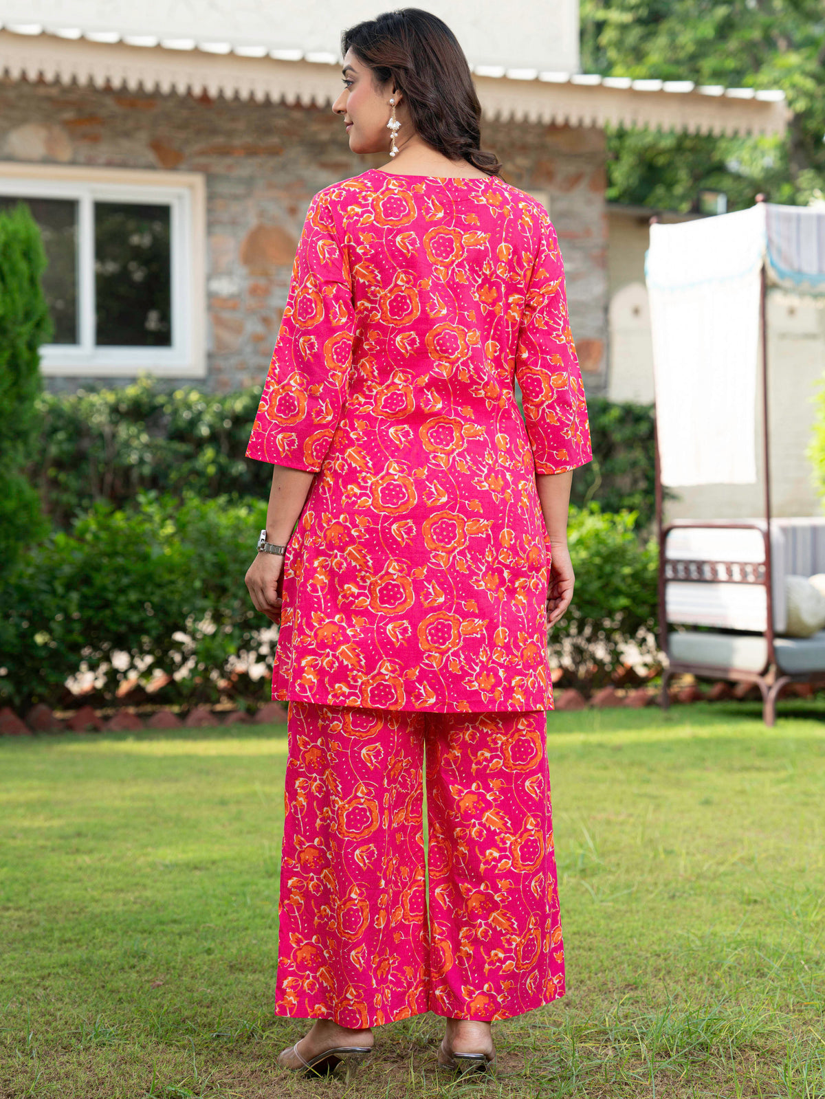 Soft Cotton Jaal Straight Magenta Kurta