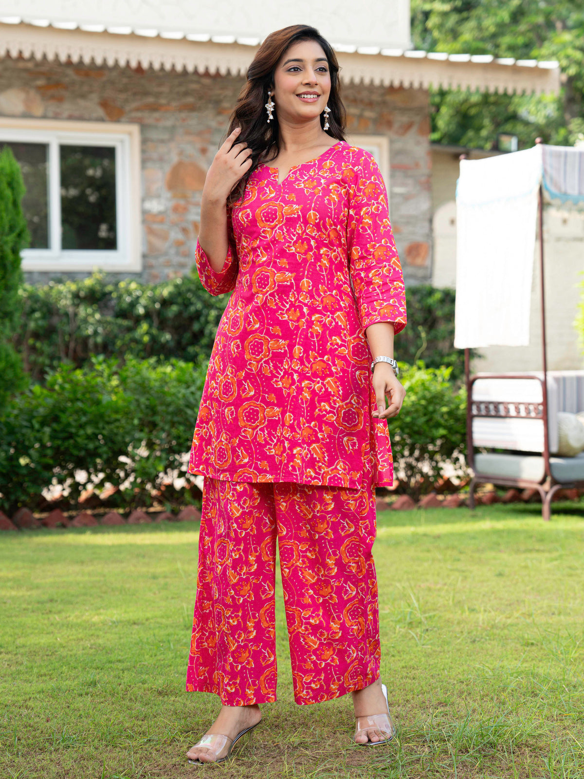 Soft Cotton Jaal Straight Magenta Kurta