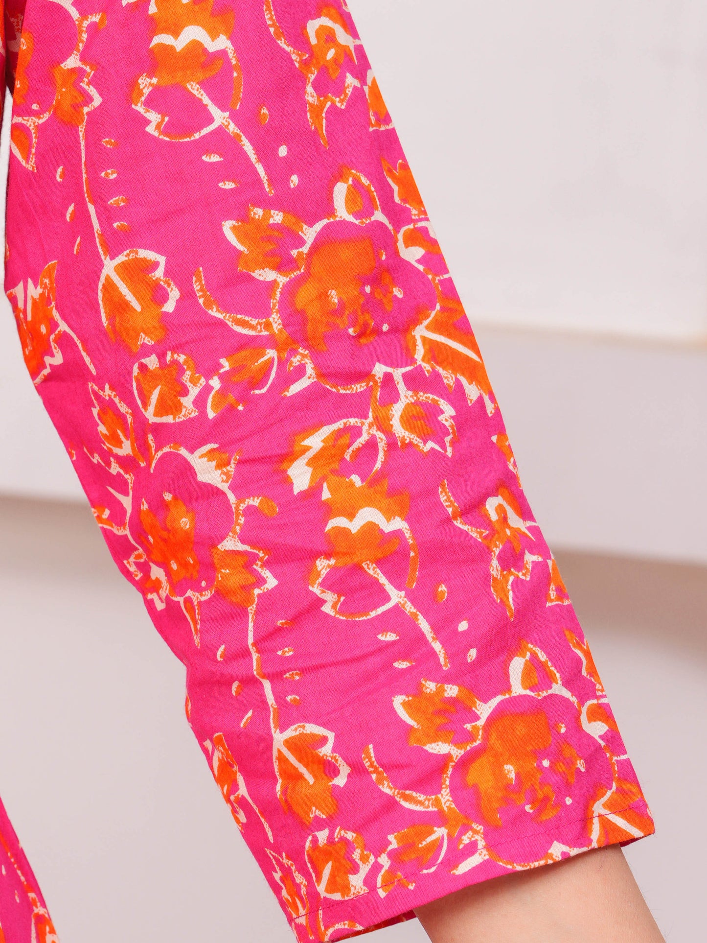 Soft Cotton Jaal Straight Magenta Kurta