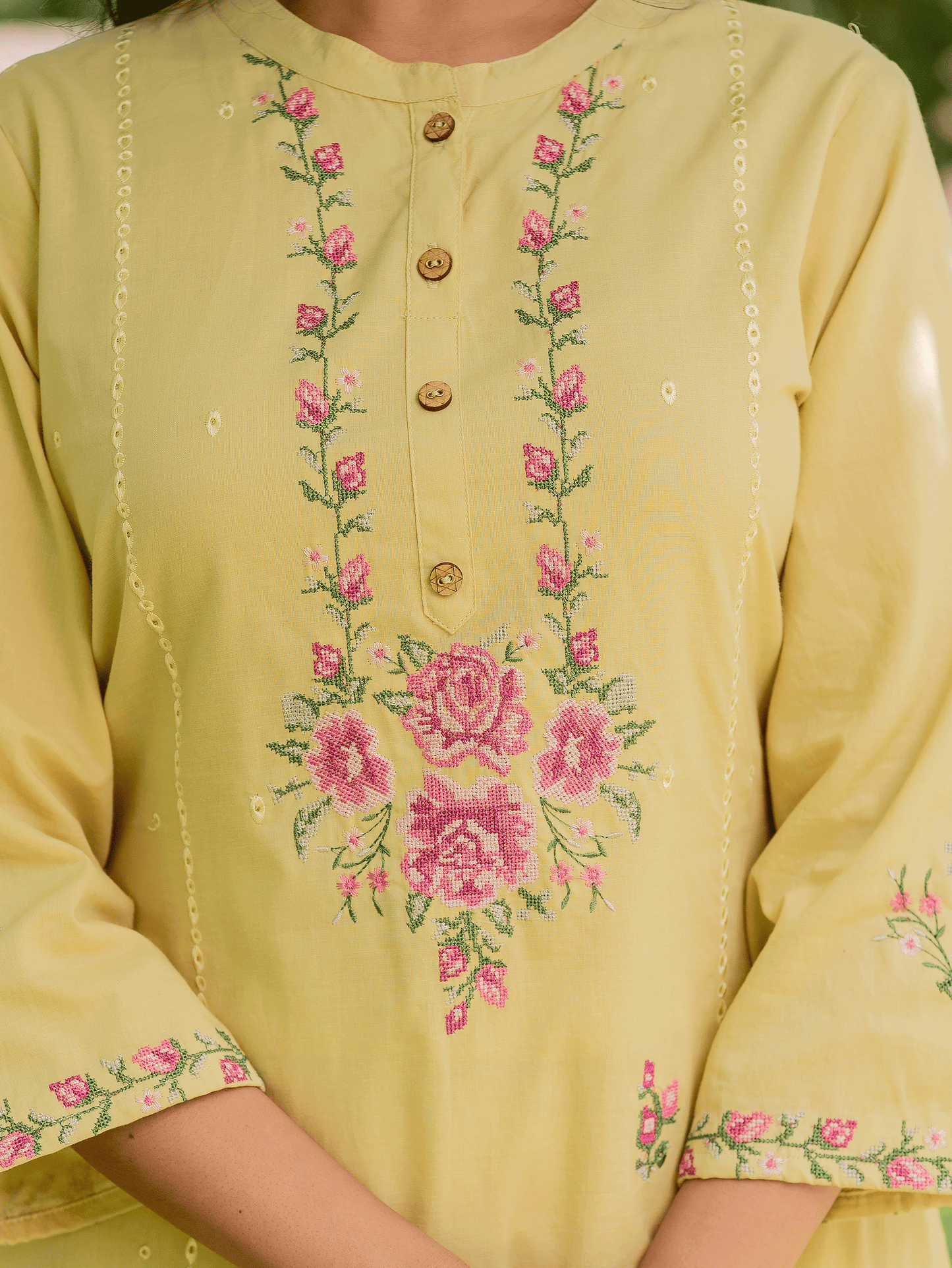 Embroidered Soft cotton Solid Straight Yellow Kurta
