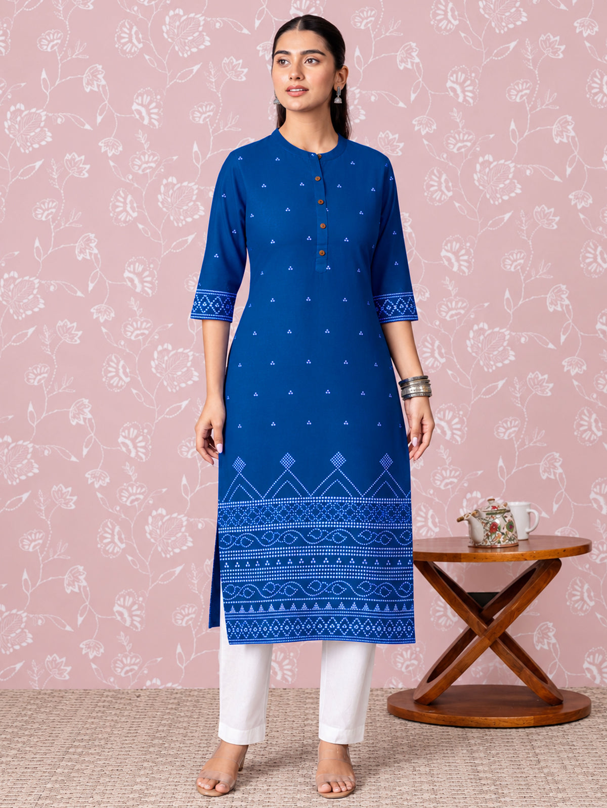 Soft Cotton Geometric Straight Blue Kurta