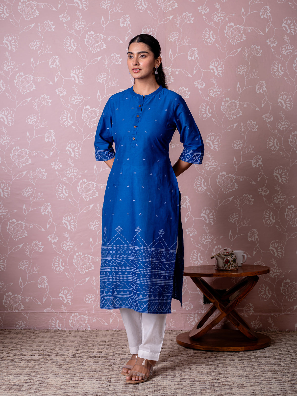Soft Cotton Geometric Straight Blue Kurta
