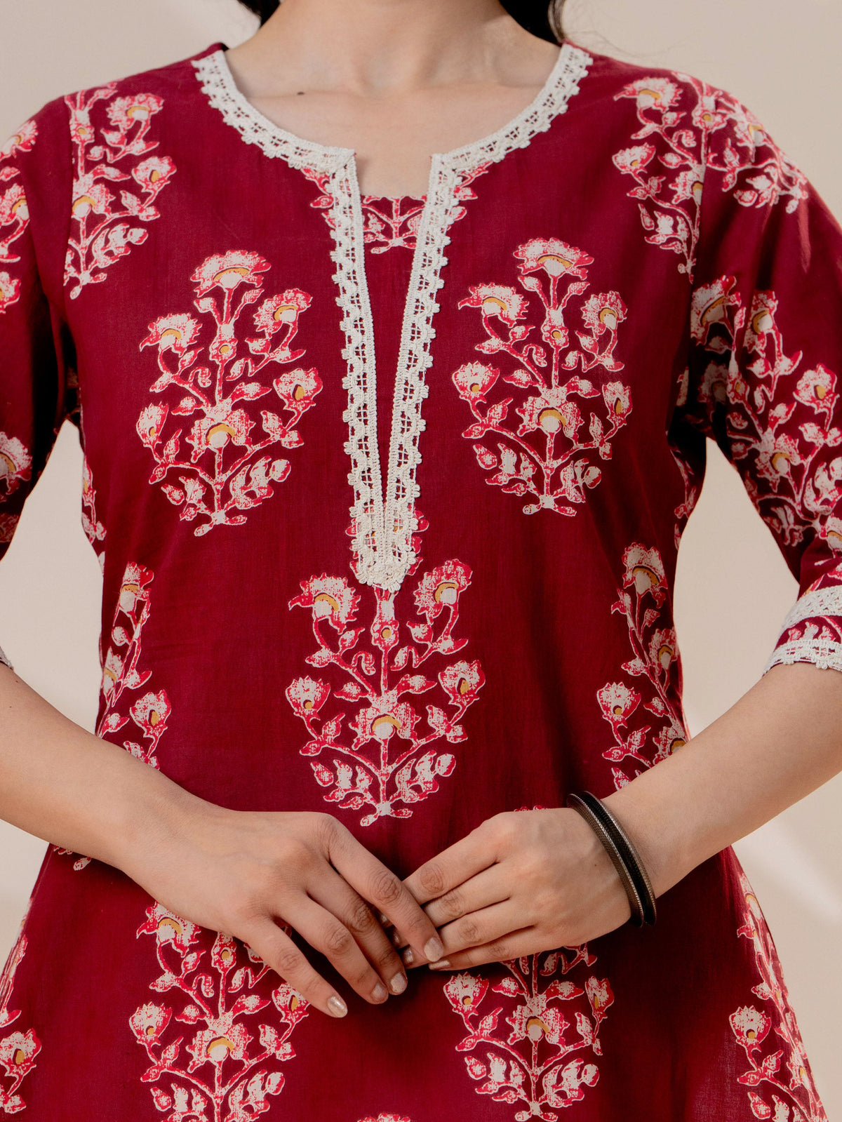 Soft cotton Floral Straight Maroon Kurta