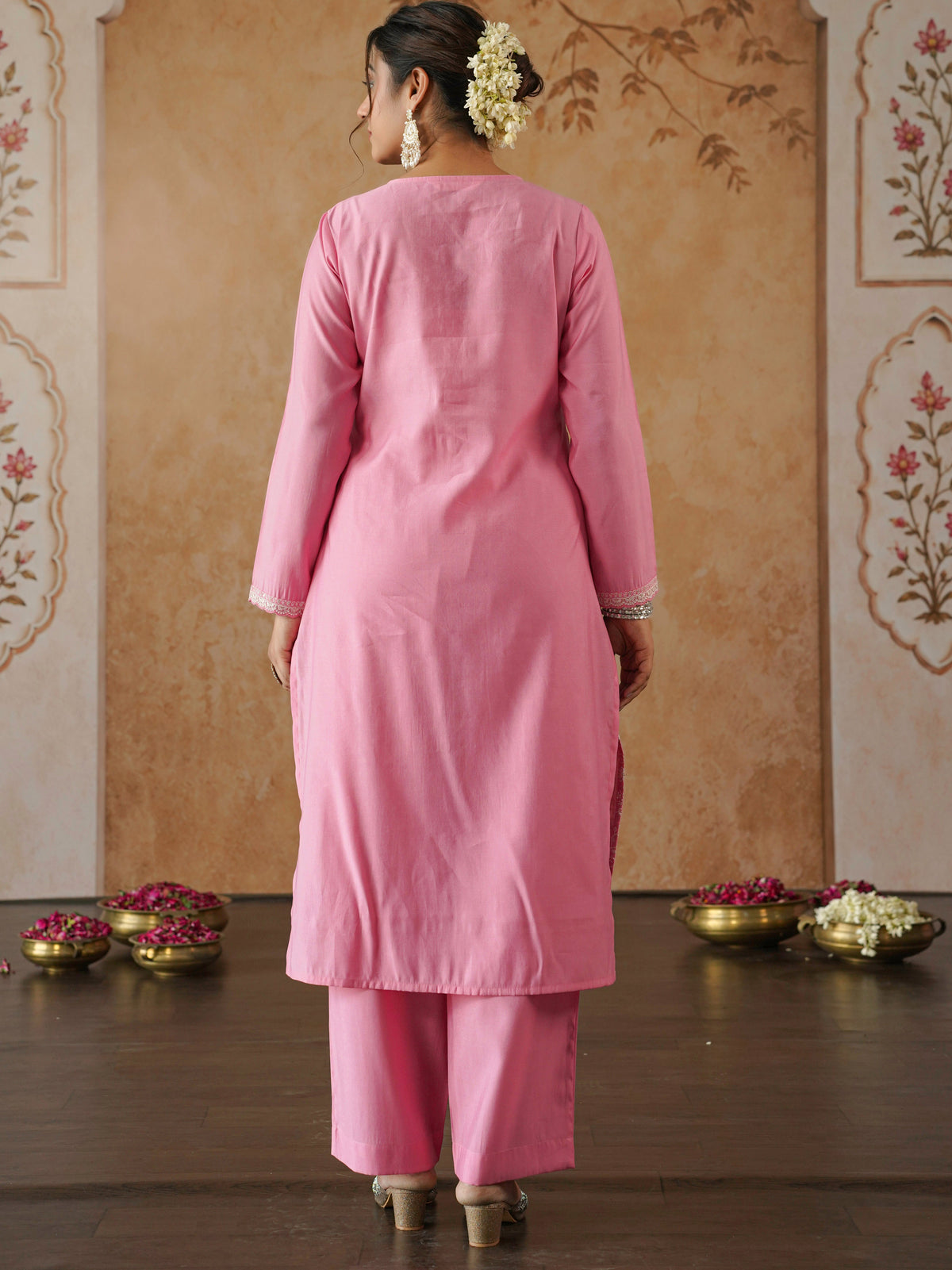 Embroidered chanderi solid straight pink kurta