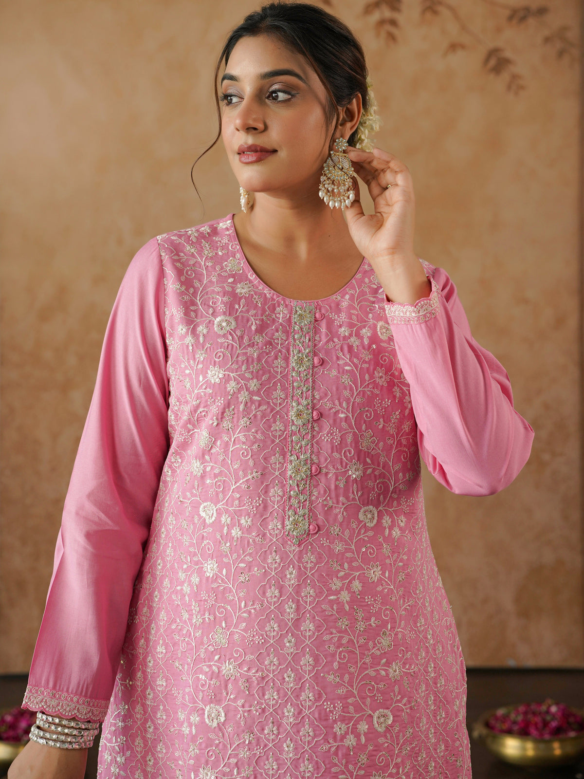 Embroidered chanderi solid straight pink kurta