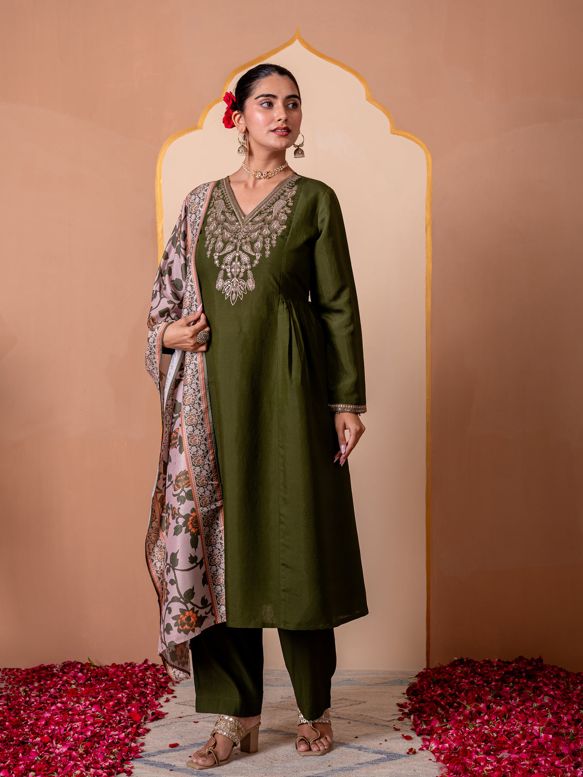 Blended Silk Floral Beige Dupatta