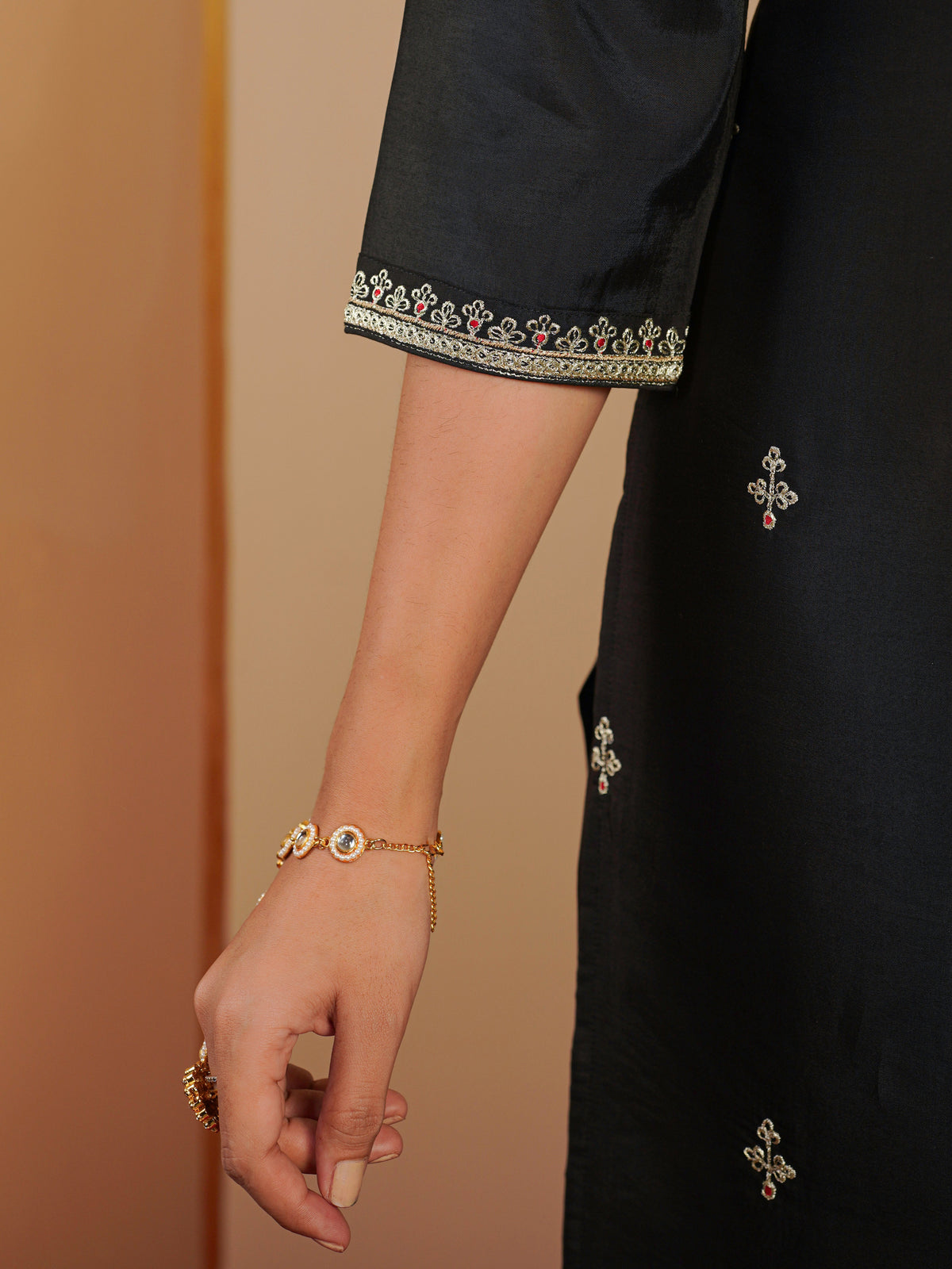 Embroidered chanderi solid straight black kurta