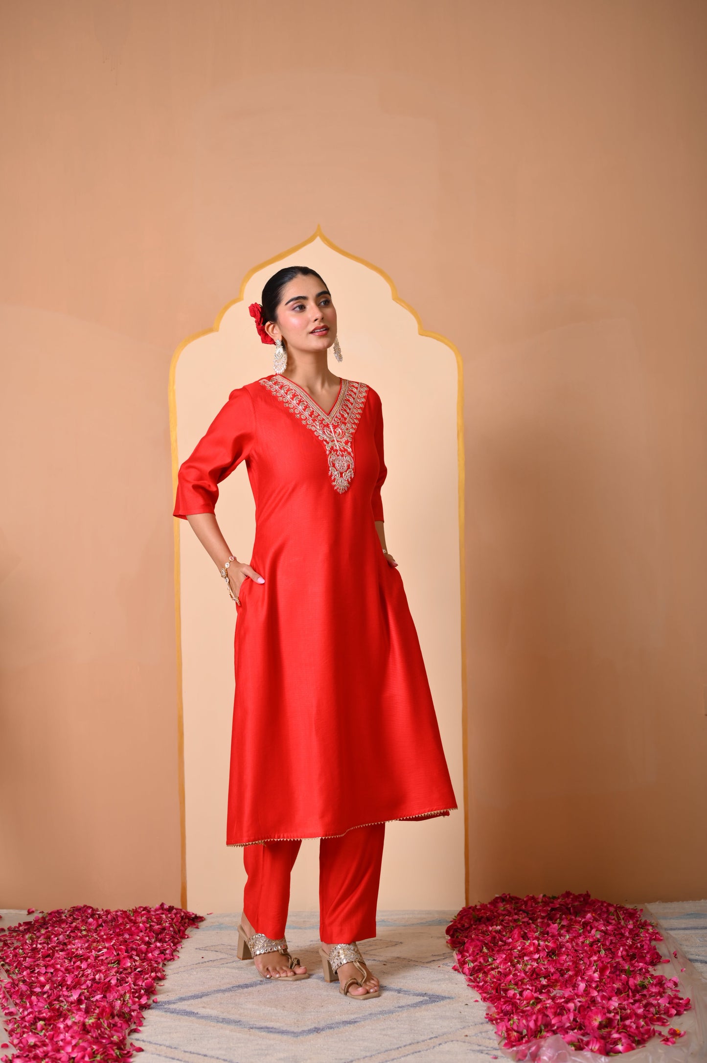Embroidered Blended silk Solid Straight Red Kurta