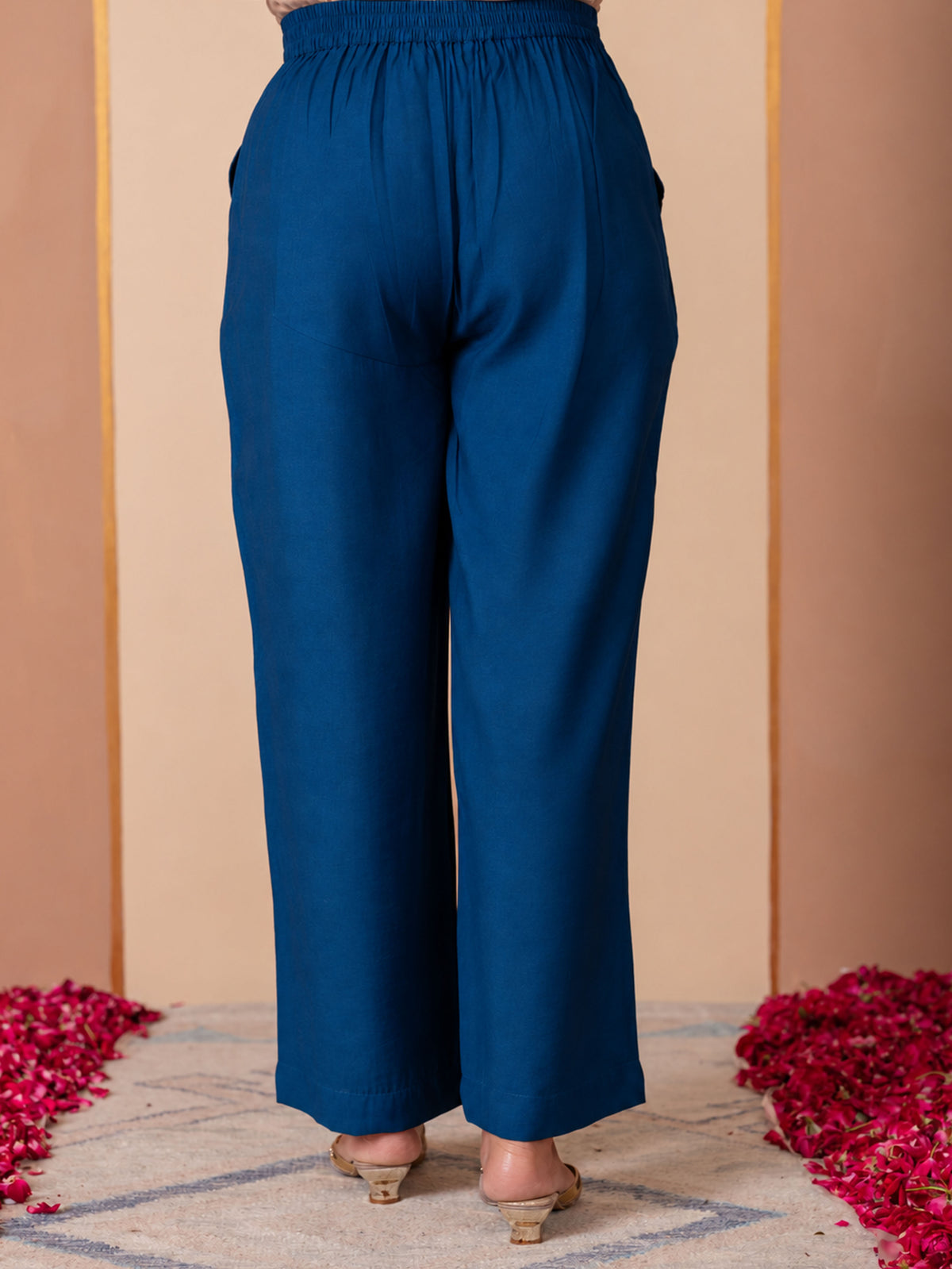 Embroidered chanderi solid straight blue kurta