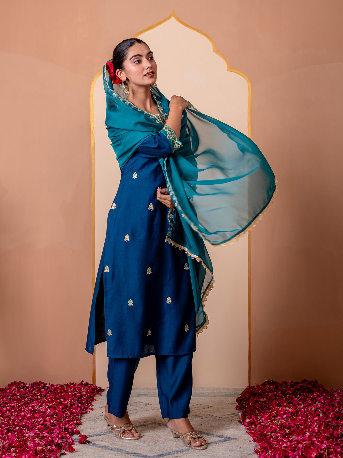 Embroidered chanderi solid straight blue kurta