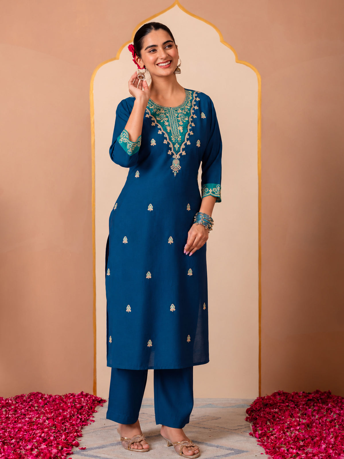 Embroidered chanderi solid straight blue kurta