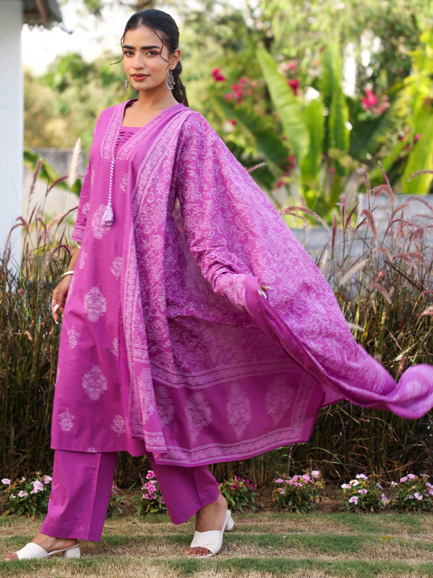 Cotton voile Floral Purple Dupatta