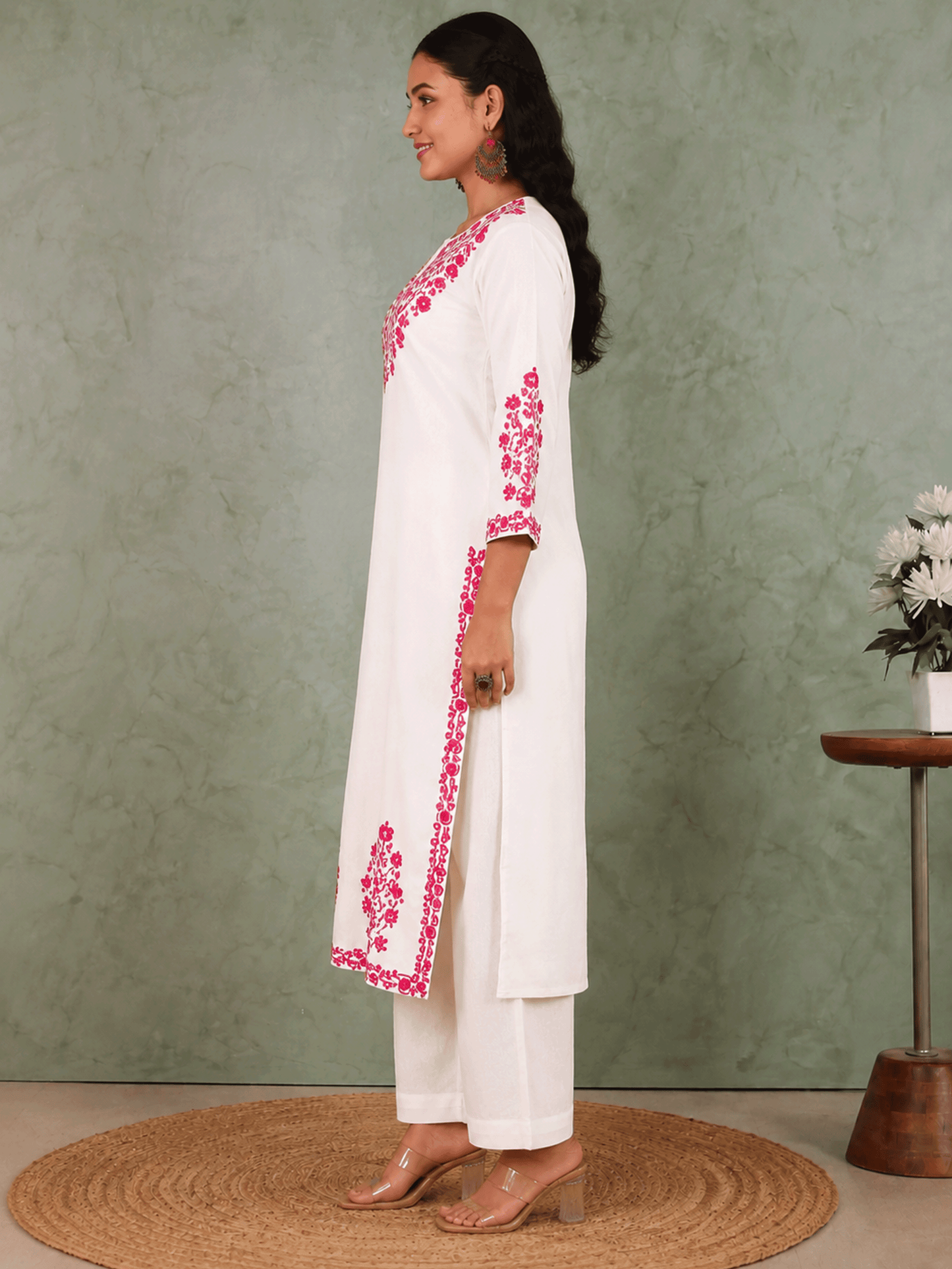 Embroidered Linen cotton Solid Straight Off White Kurta