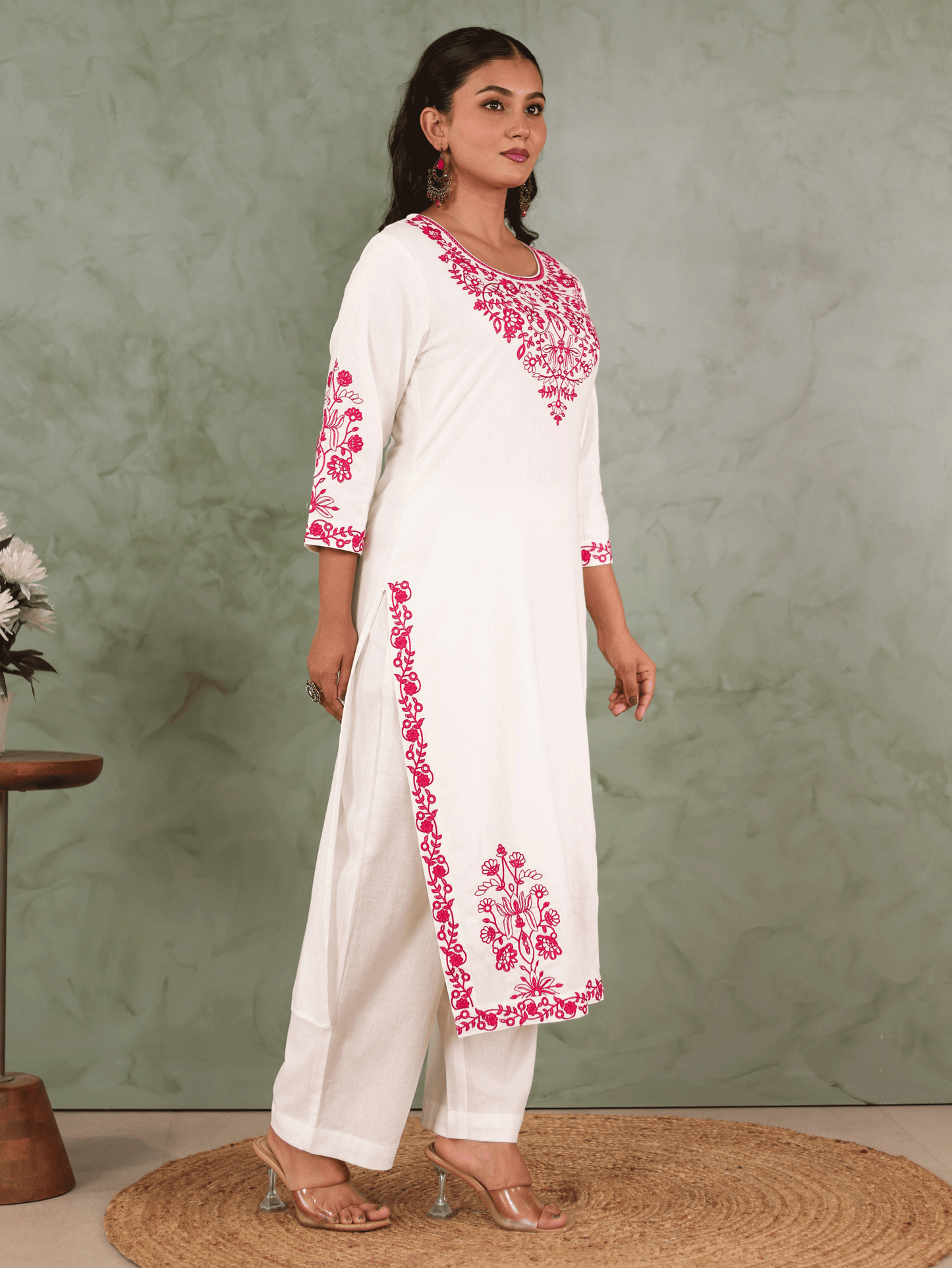Embroidered Linen cotton Solid Straight Off White Kurta