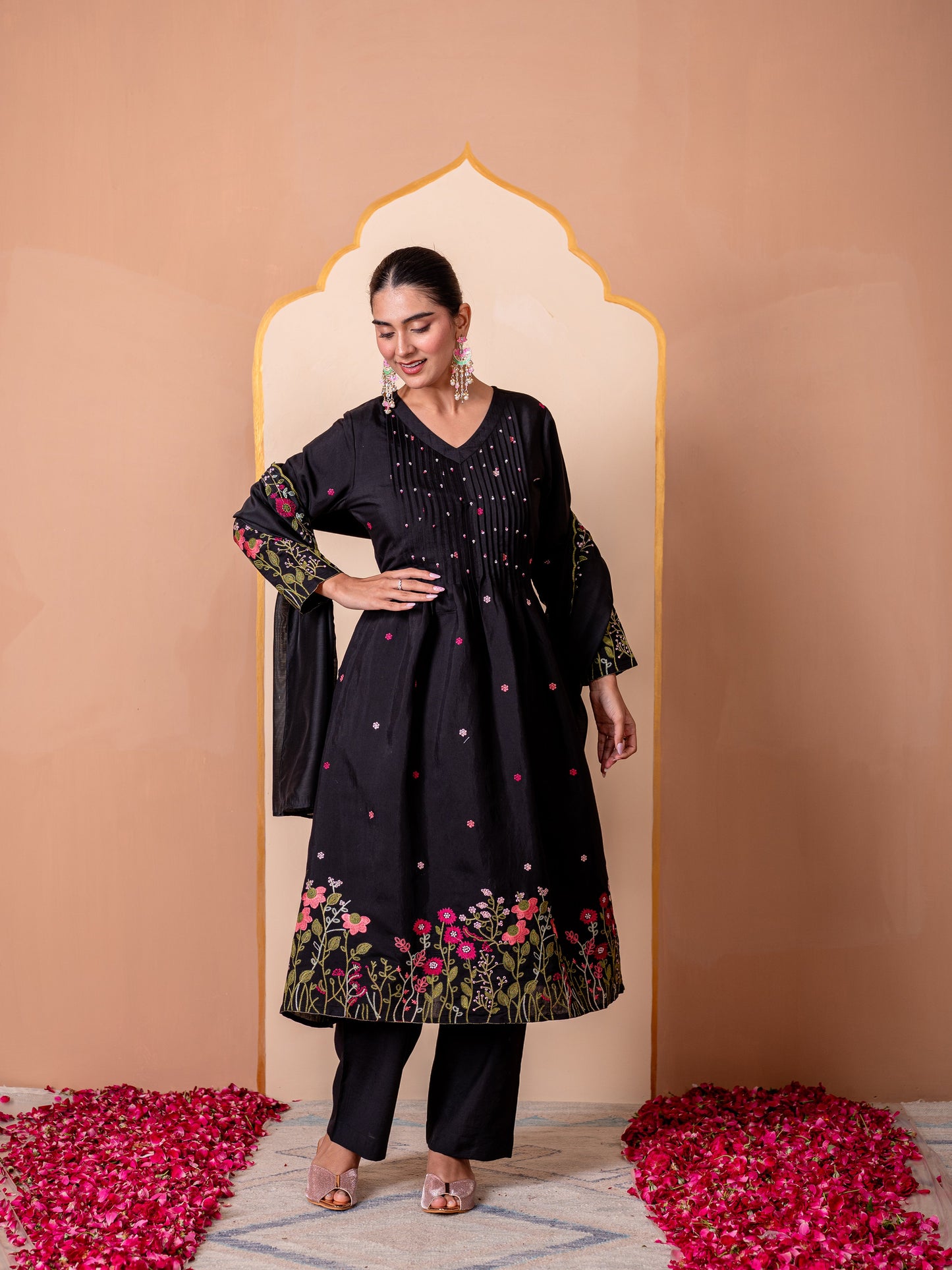 Embroidered Chanderi Solid Black Dupatta