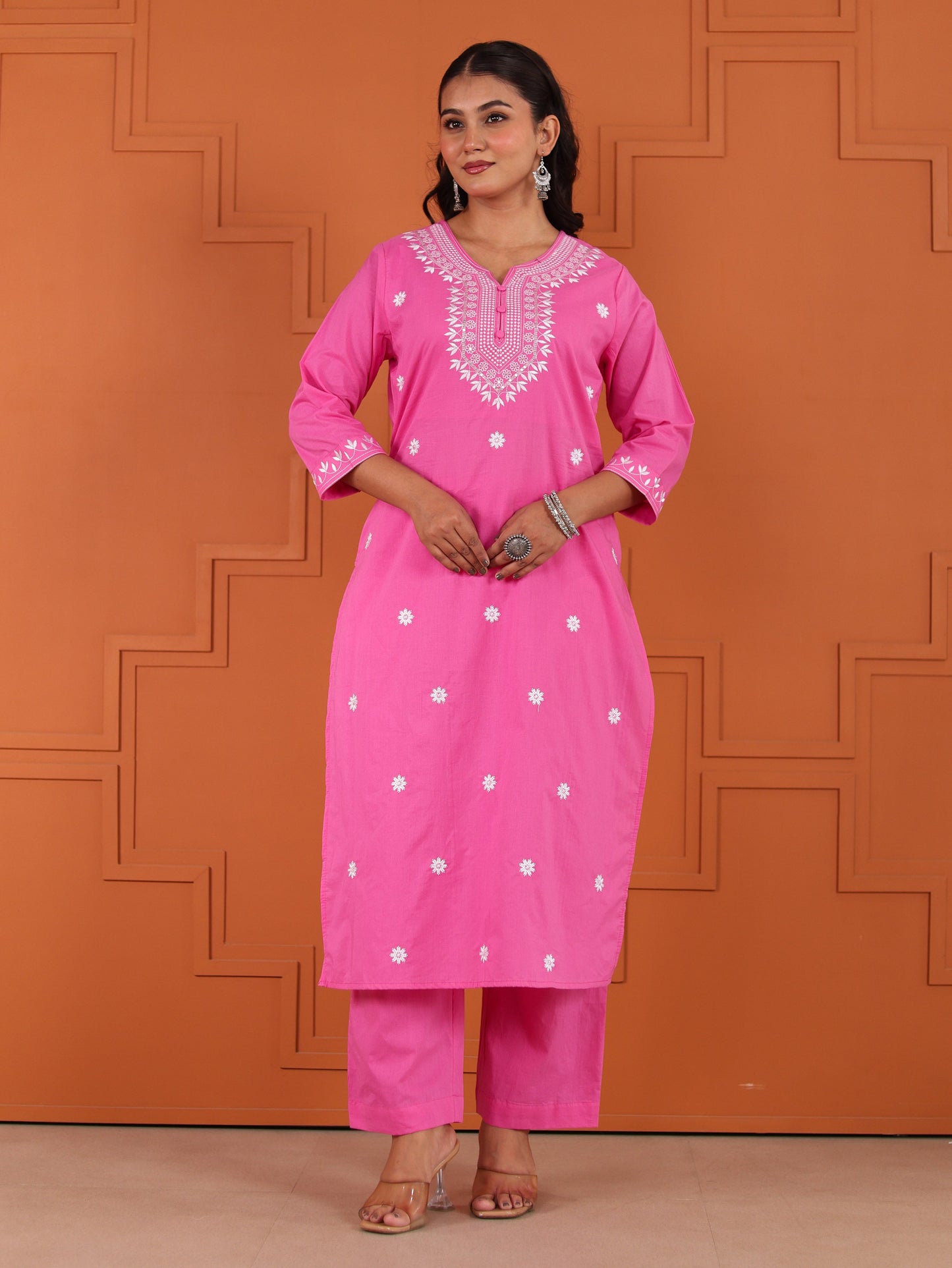 Embroidered Soft cotton Solid Straight Pink Kurta
