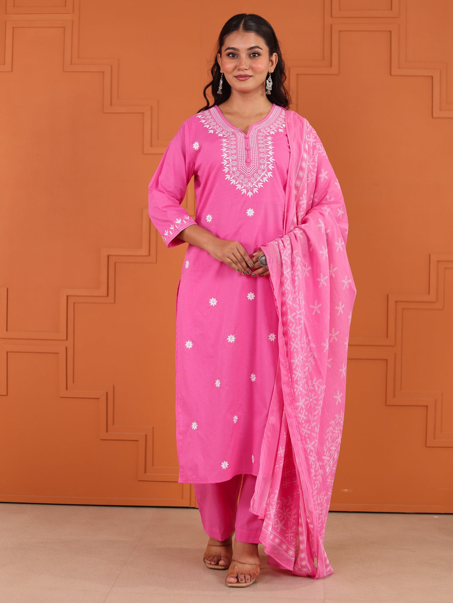 Embroidered Soft cotton Solid Straight Pink Kurta