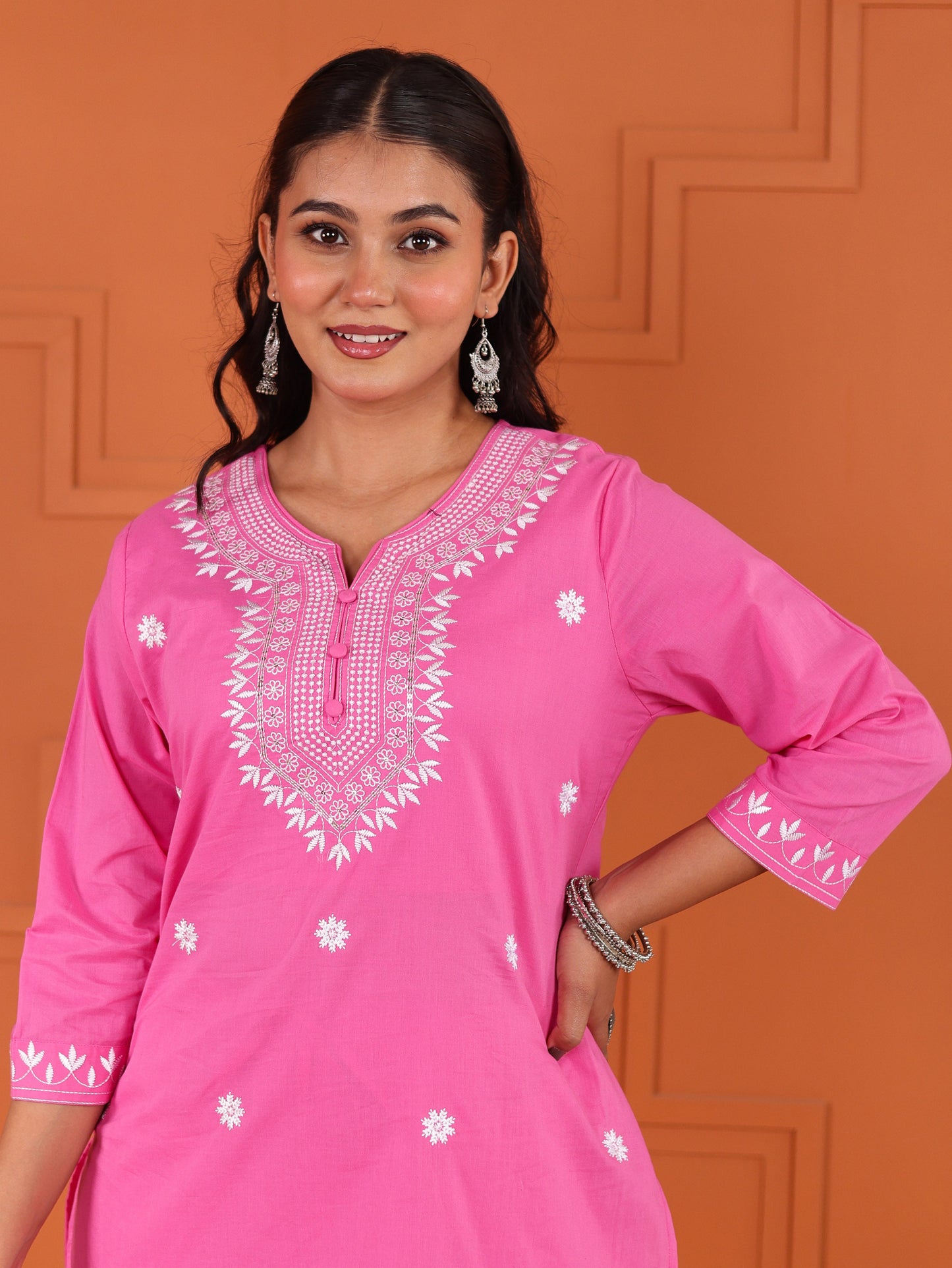 Embroidered Soft cotton Solid Straight Pink Kurta